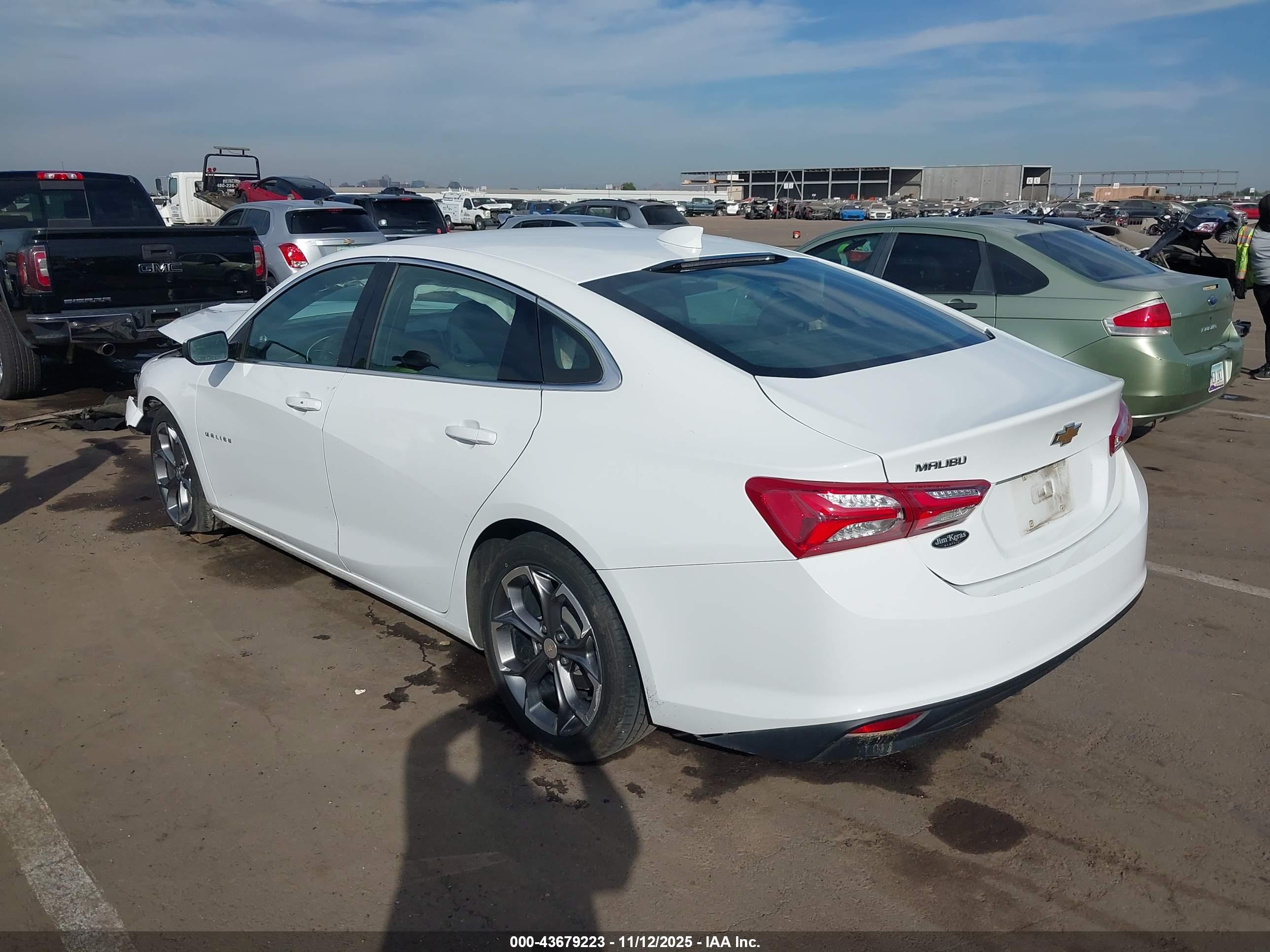 CHEVROLET MALIBU image 3