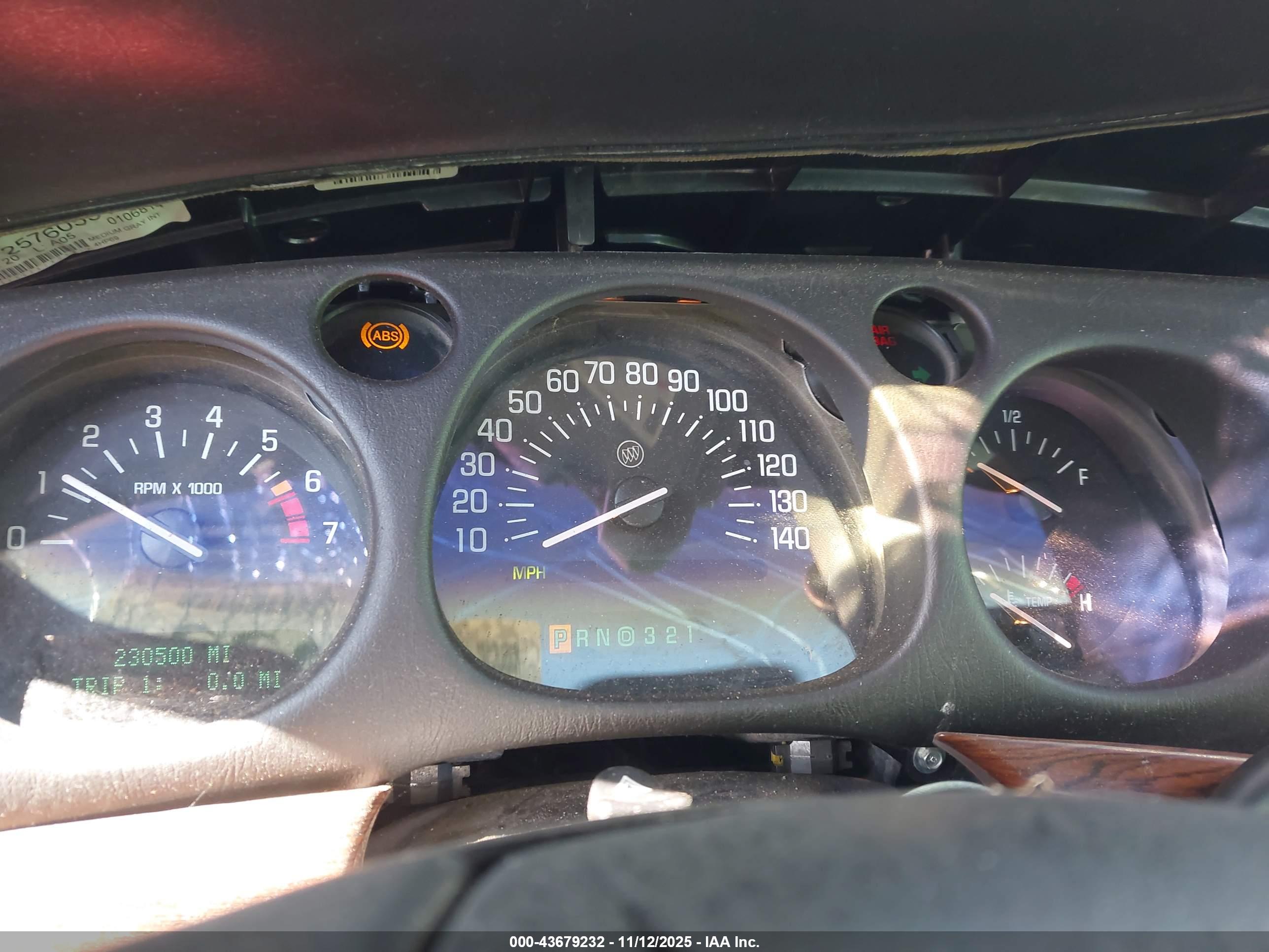 BUICK LESABRE image 7
