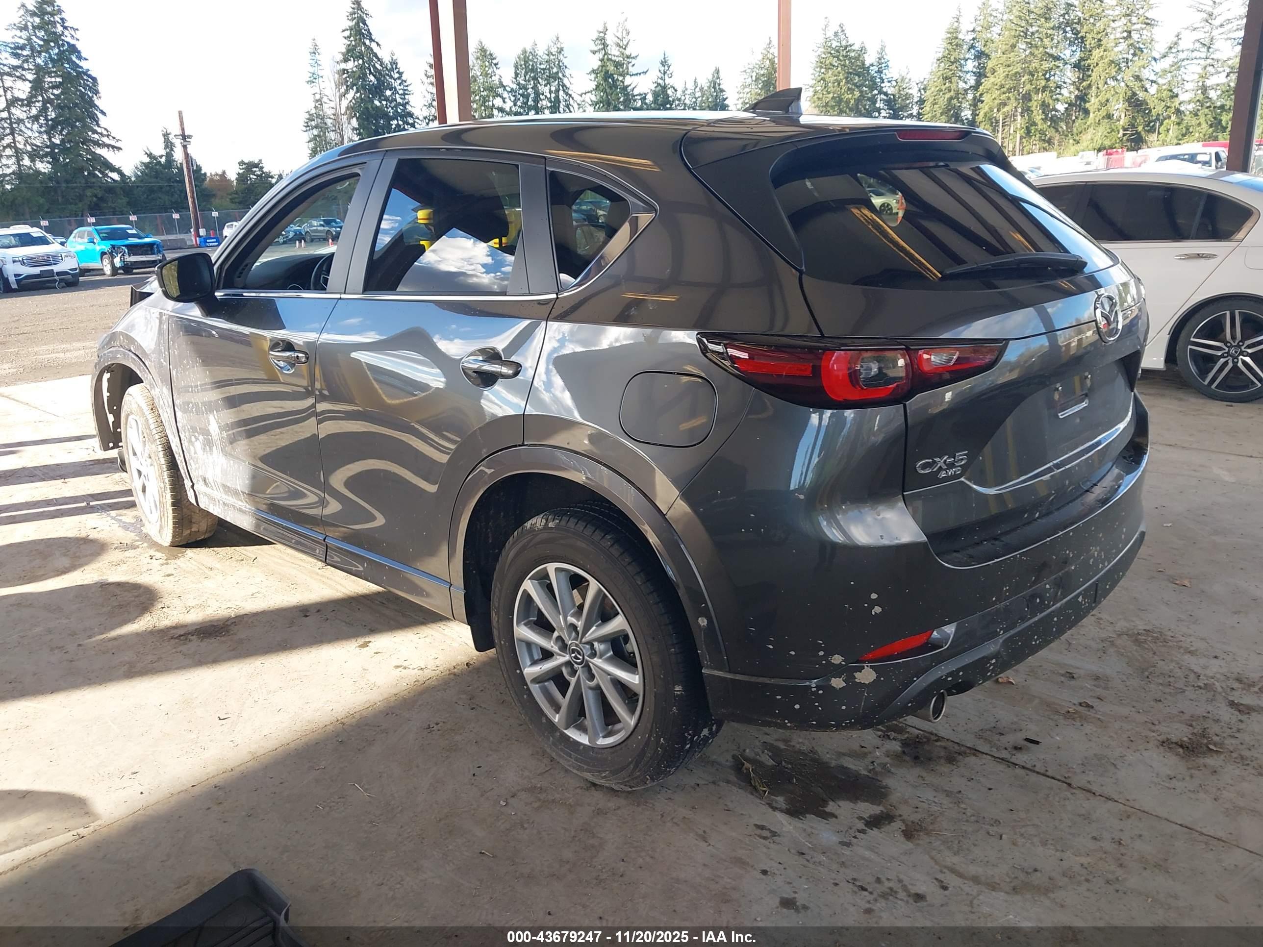MAZDA CX-5 image 3