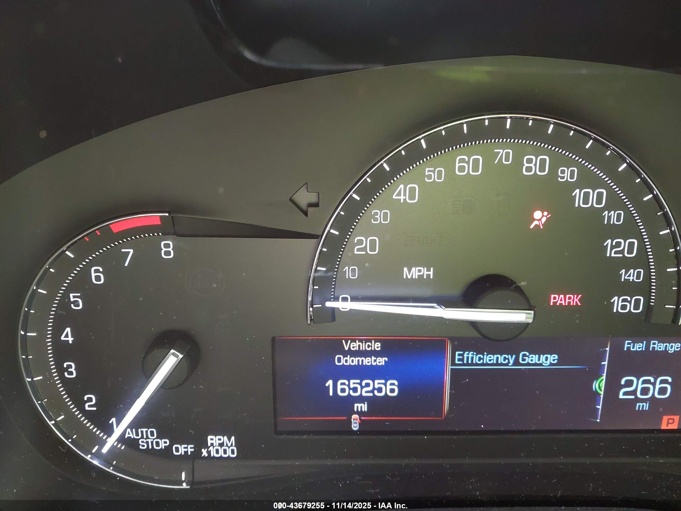 CADILLAC XT5 image 7
