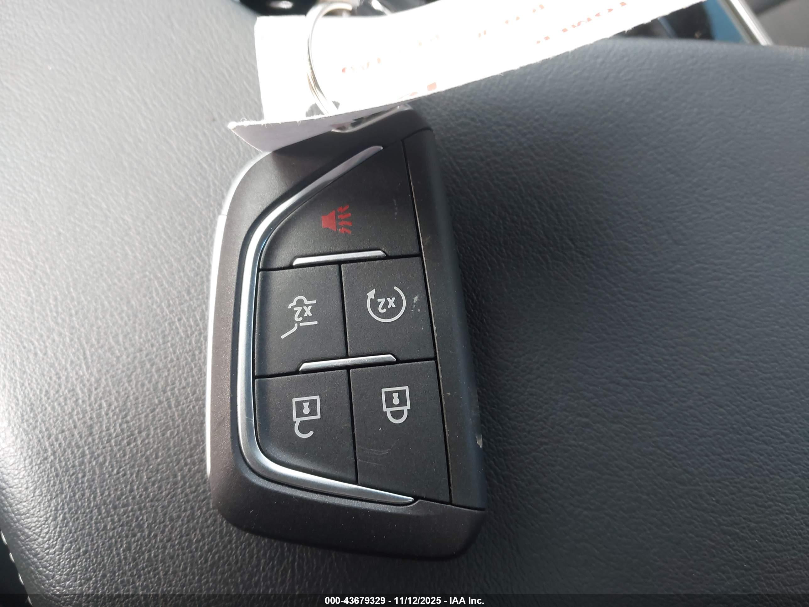 CADILLAC LYRIQ image 11