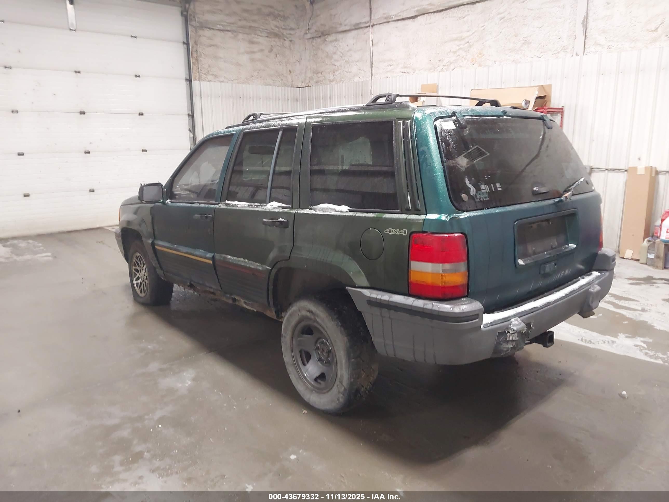 JEEP GRAND image 3