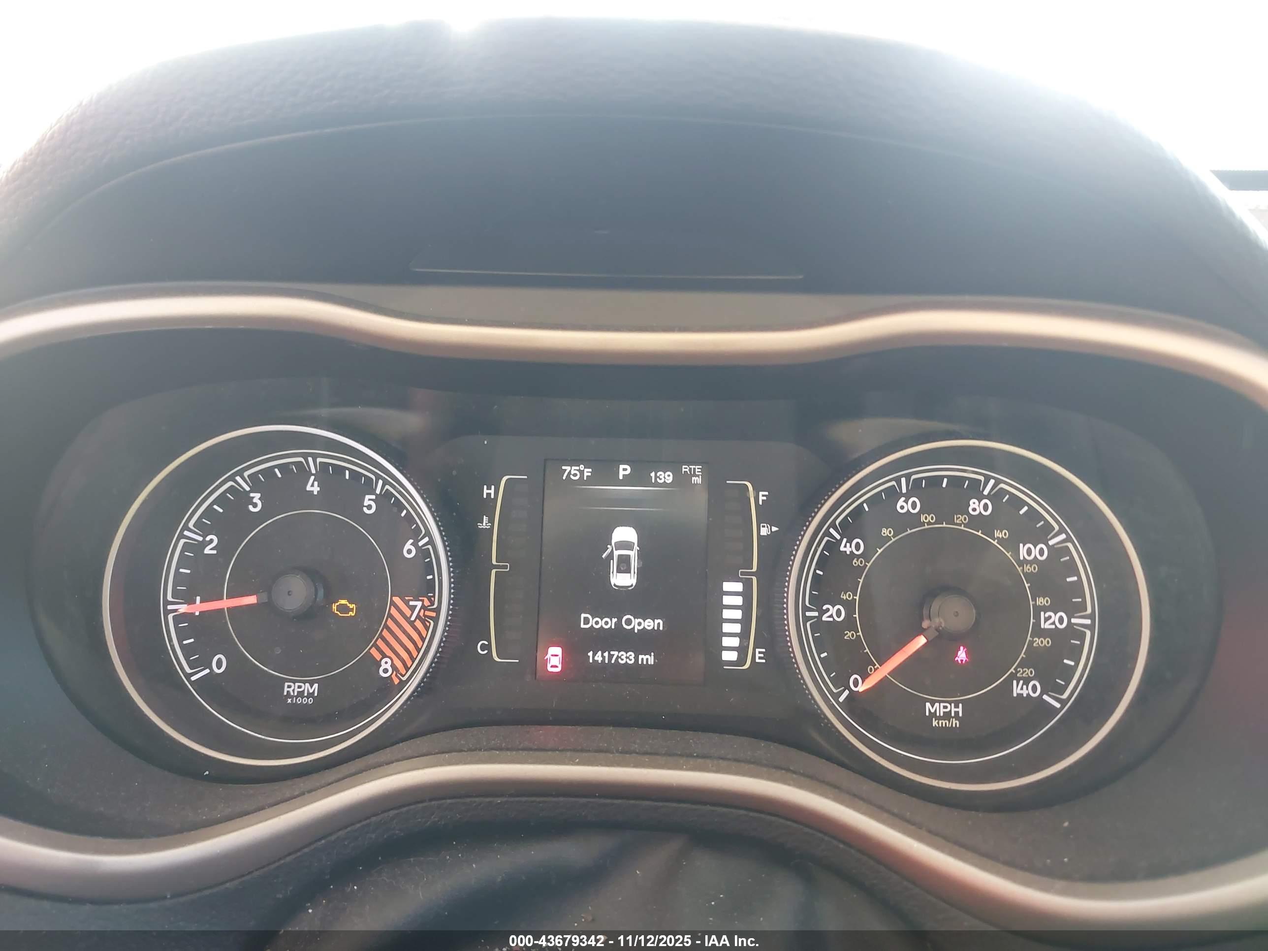 JEEP CHEROKEE image 7