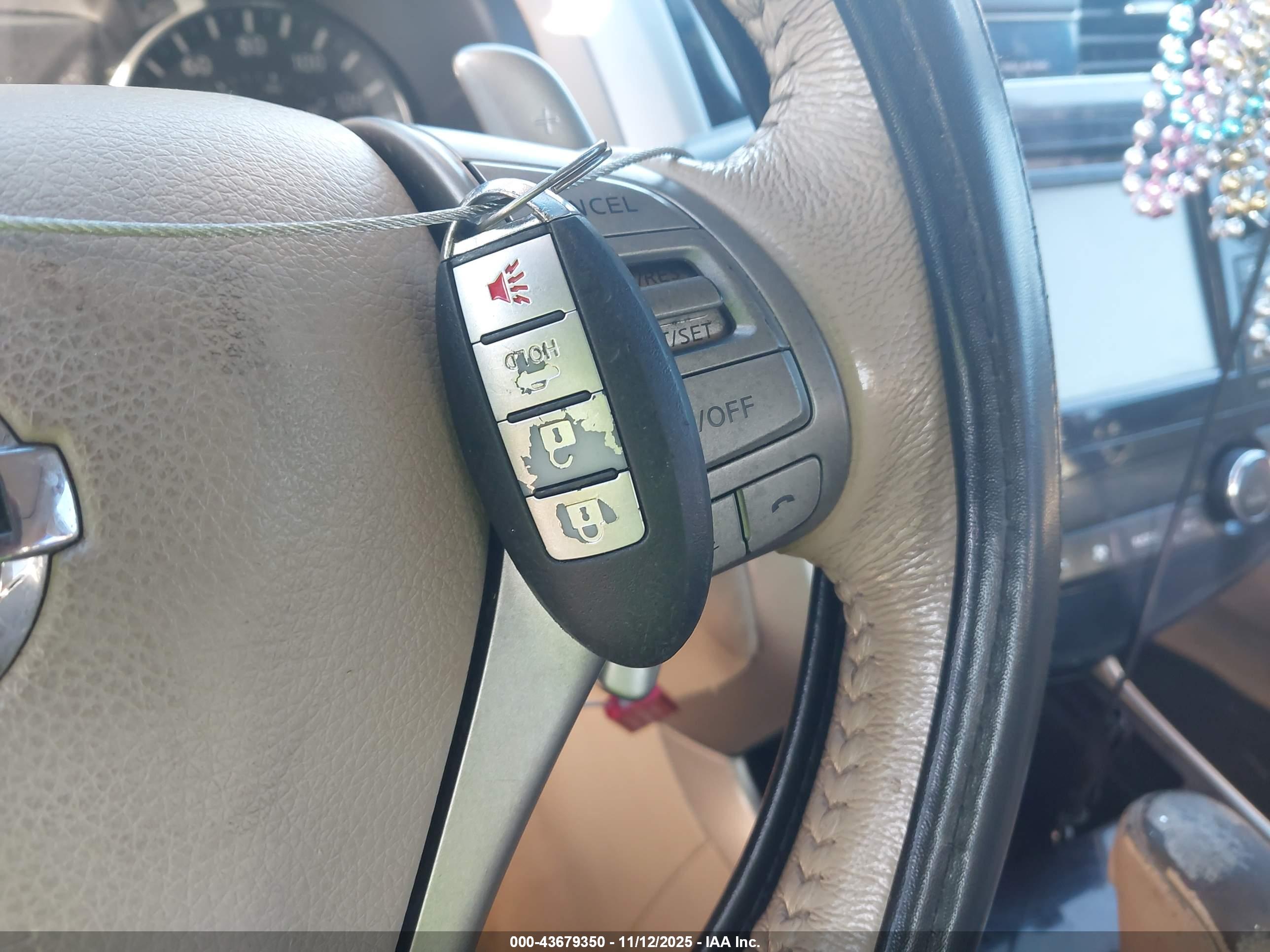 NISSAN ALTIMA image 11