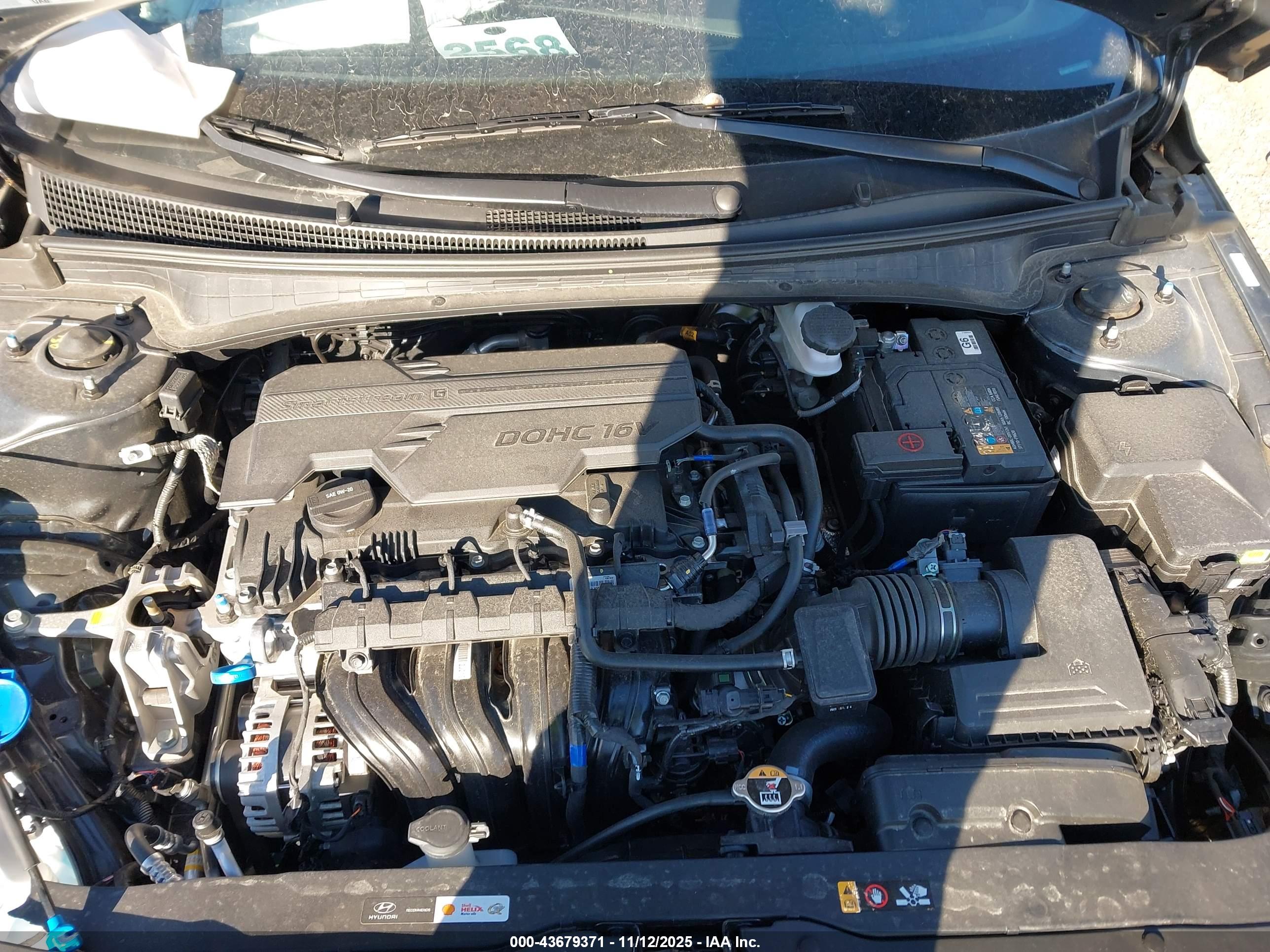 HYUNDAI ELANTRA image 10