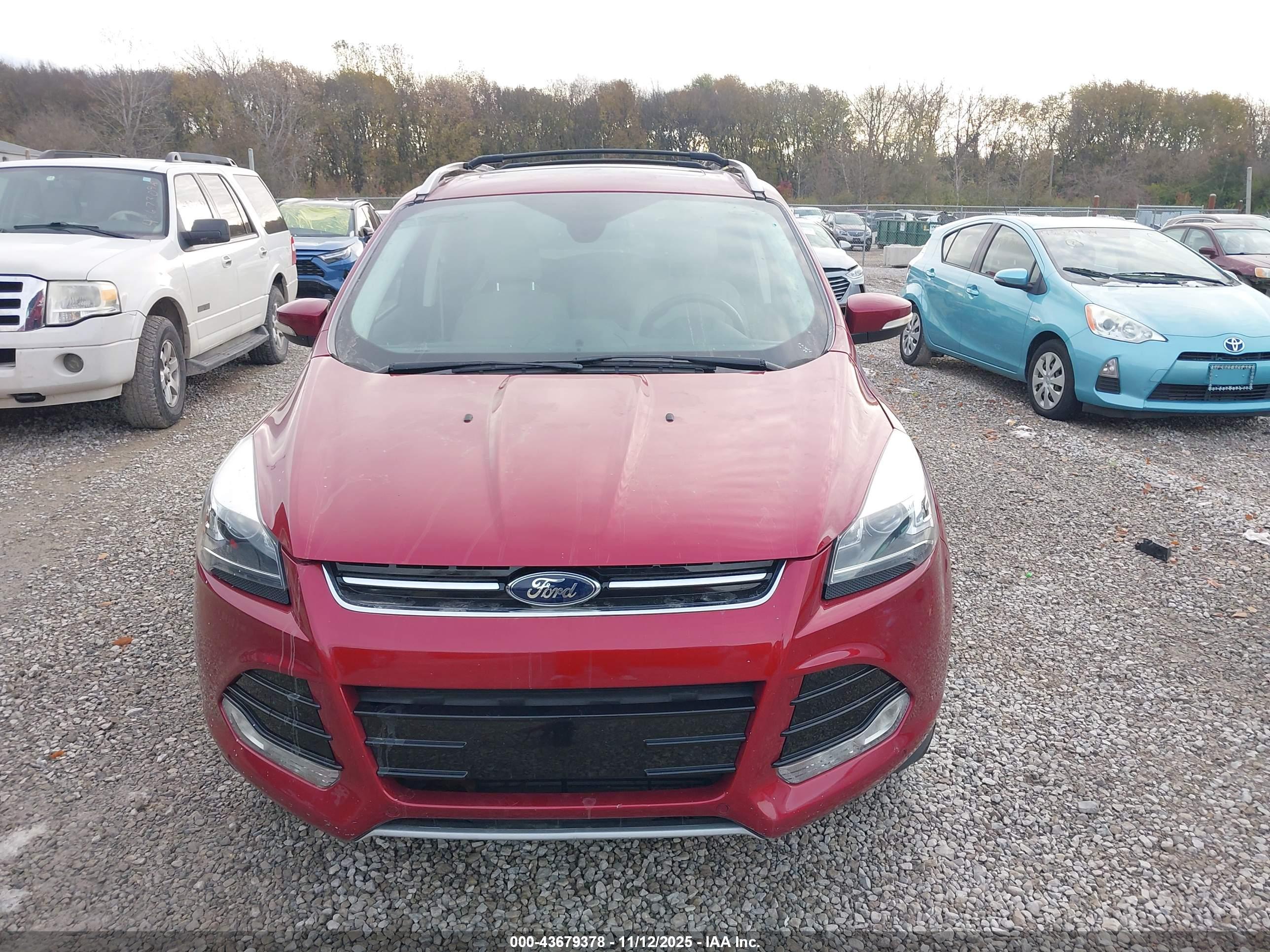 FORD ESCAPE image 6