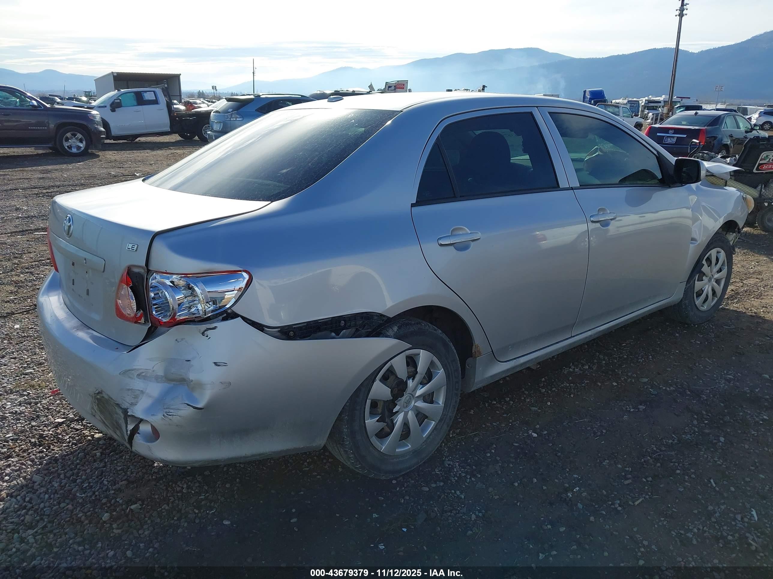 TOYOTA COROLLA image 4