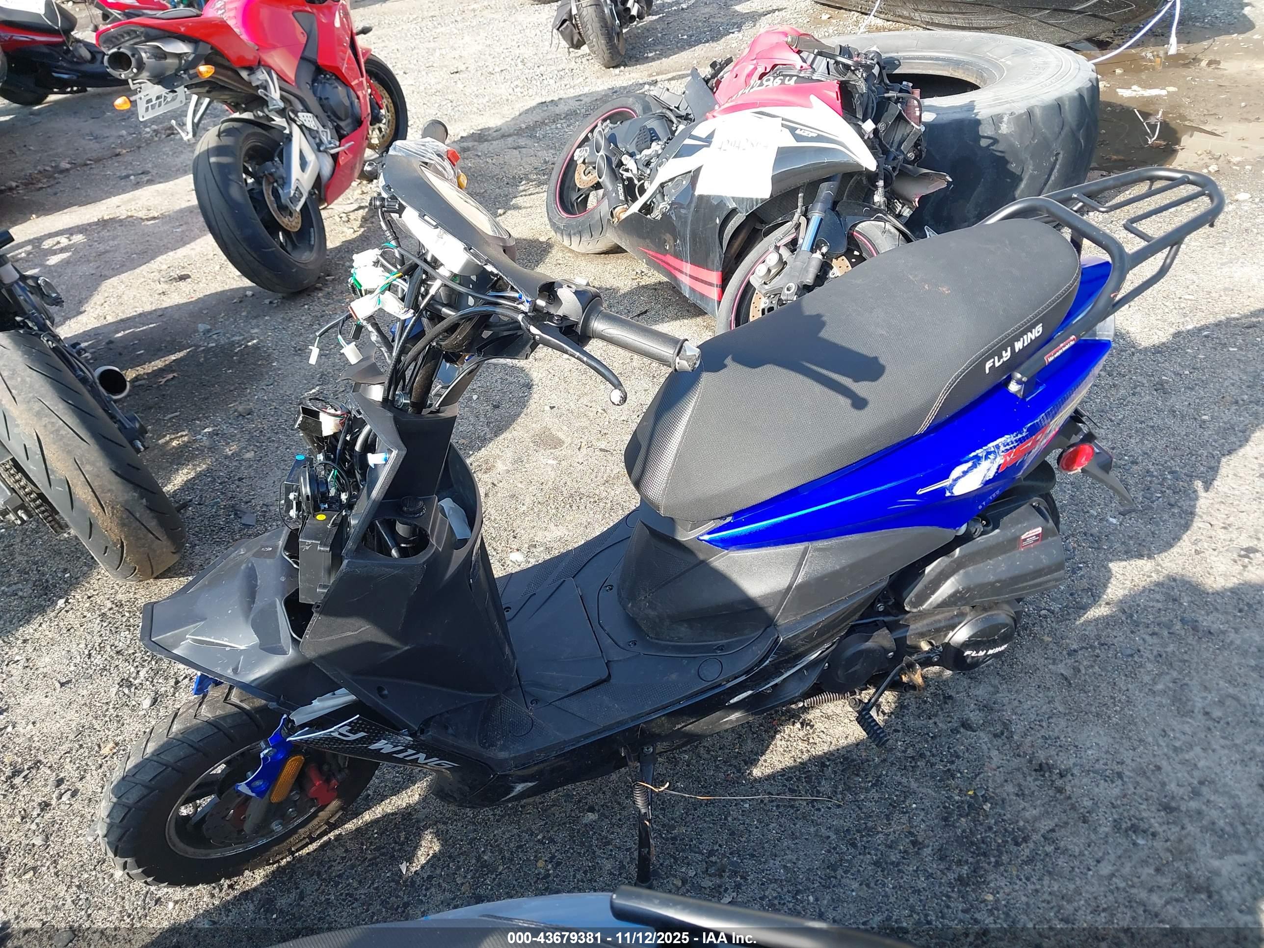 TZTC SCOOTER image 2