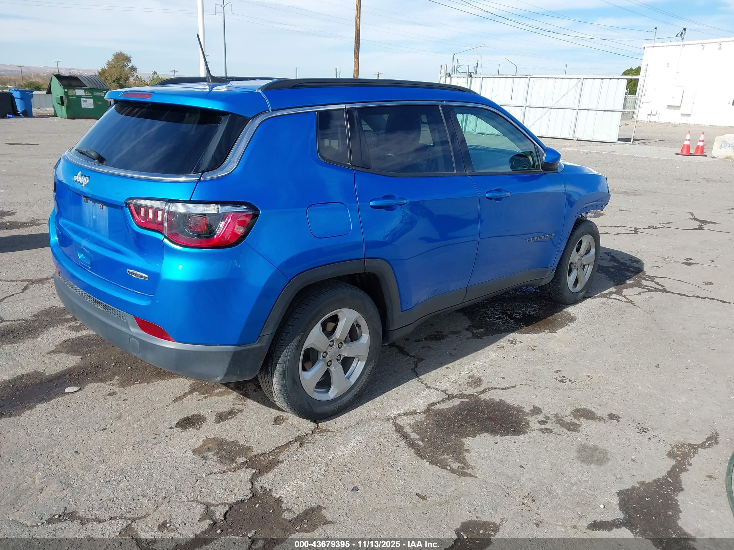 JEEP COMPASS image 4