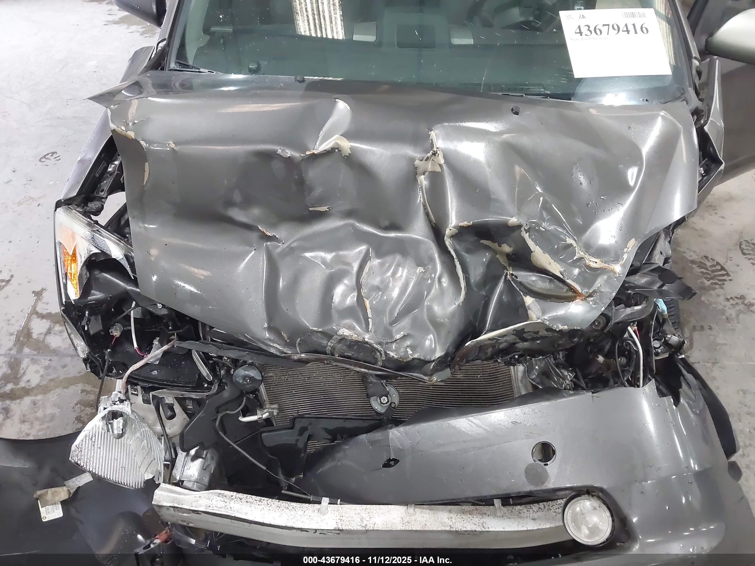 TOYOTA PRIUS image 10
