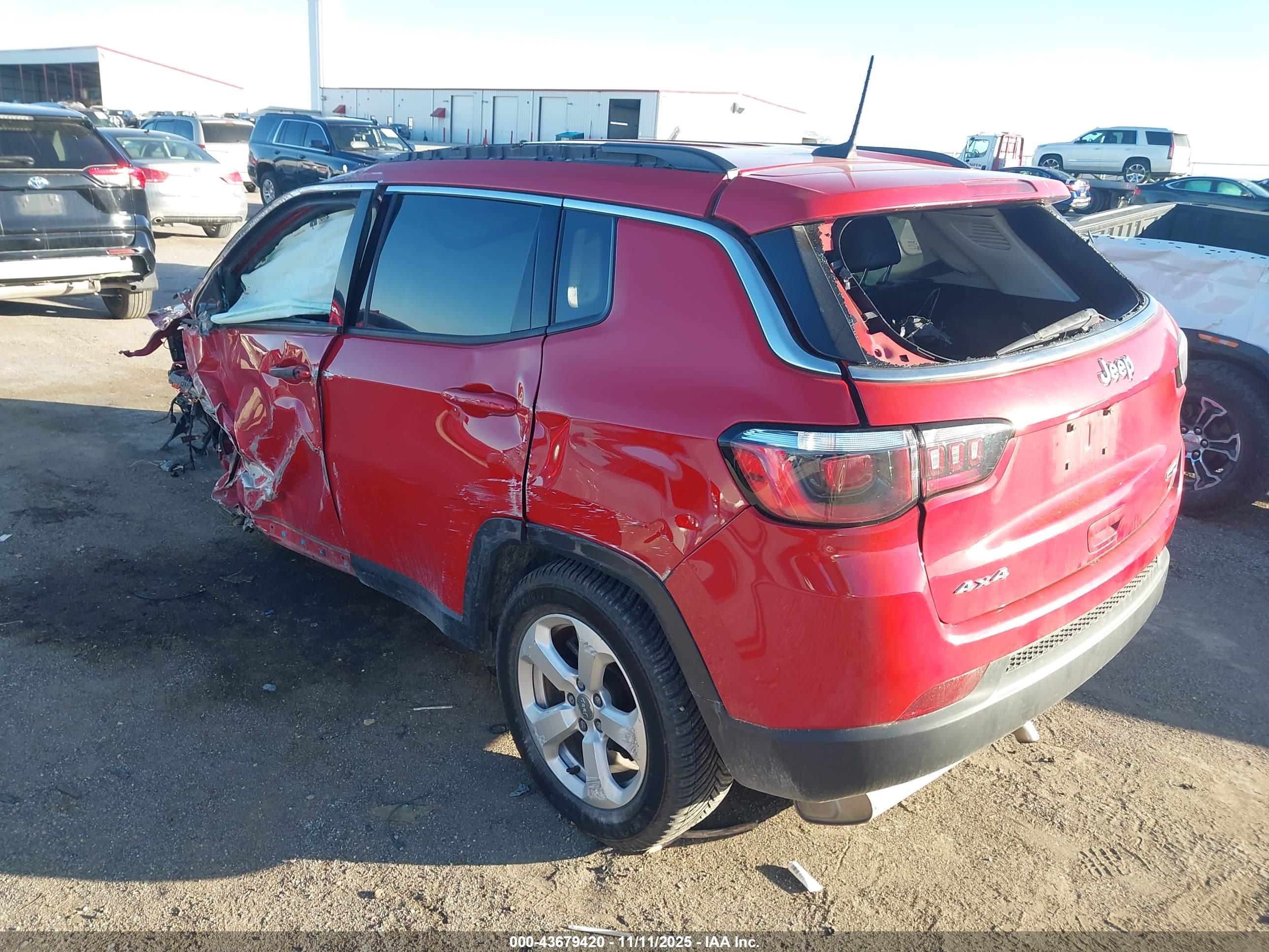 JEEP COMPASS image 3