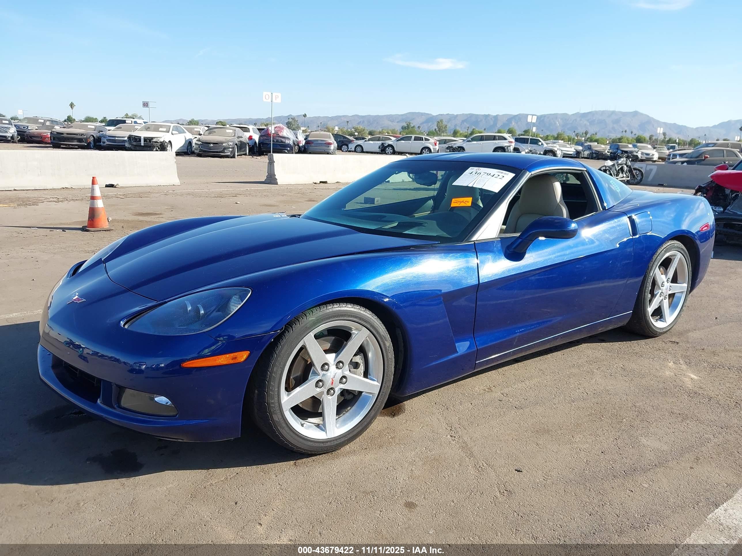 CHEVROLET CORVETTE image 2