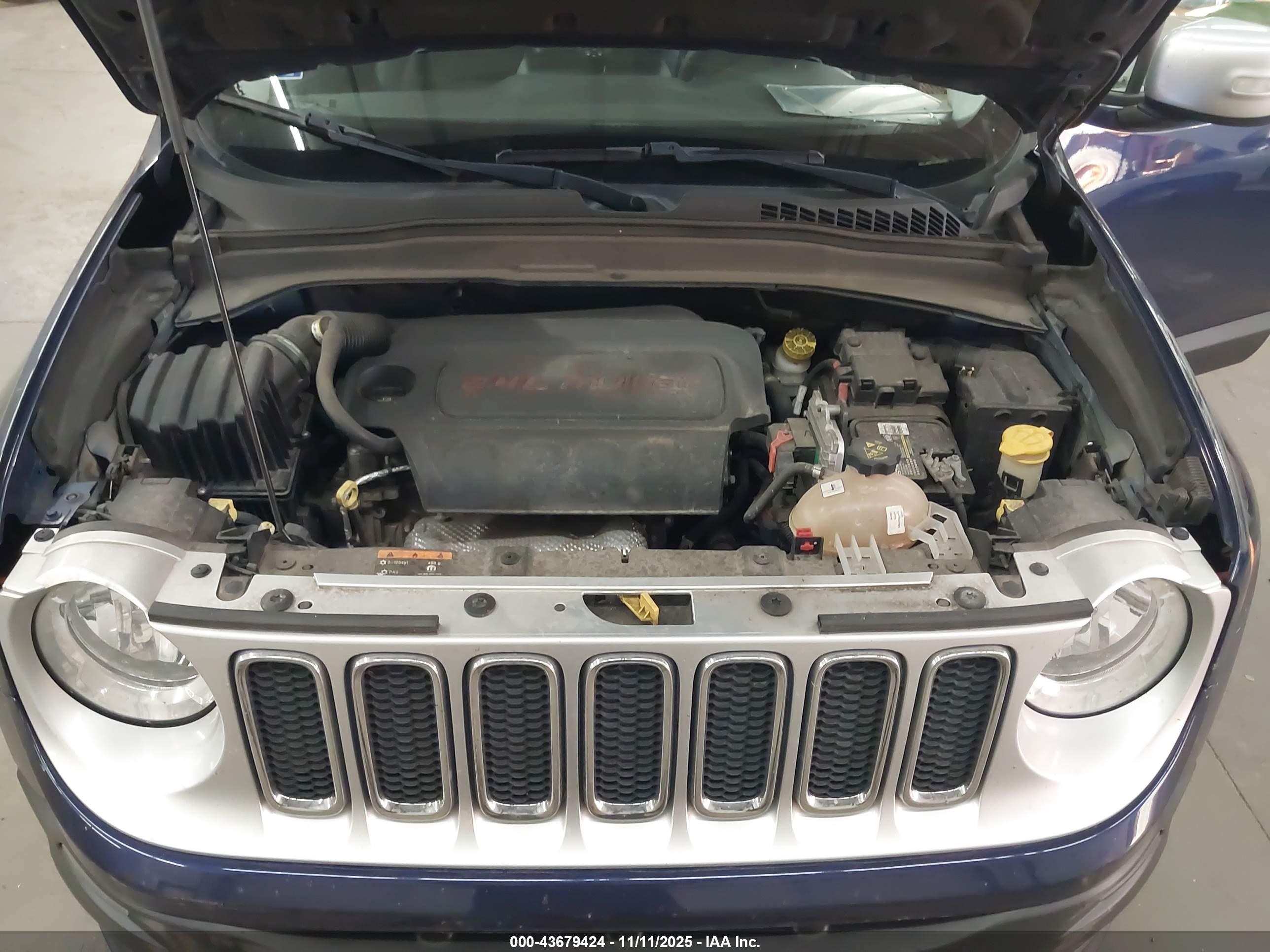 JEEP RENEGADE image 10
