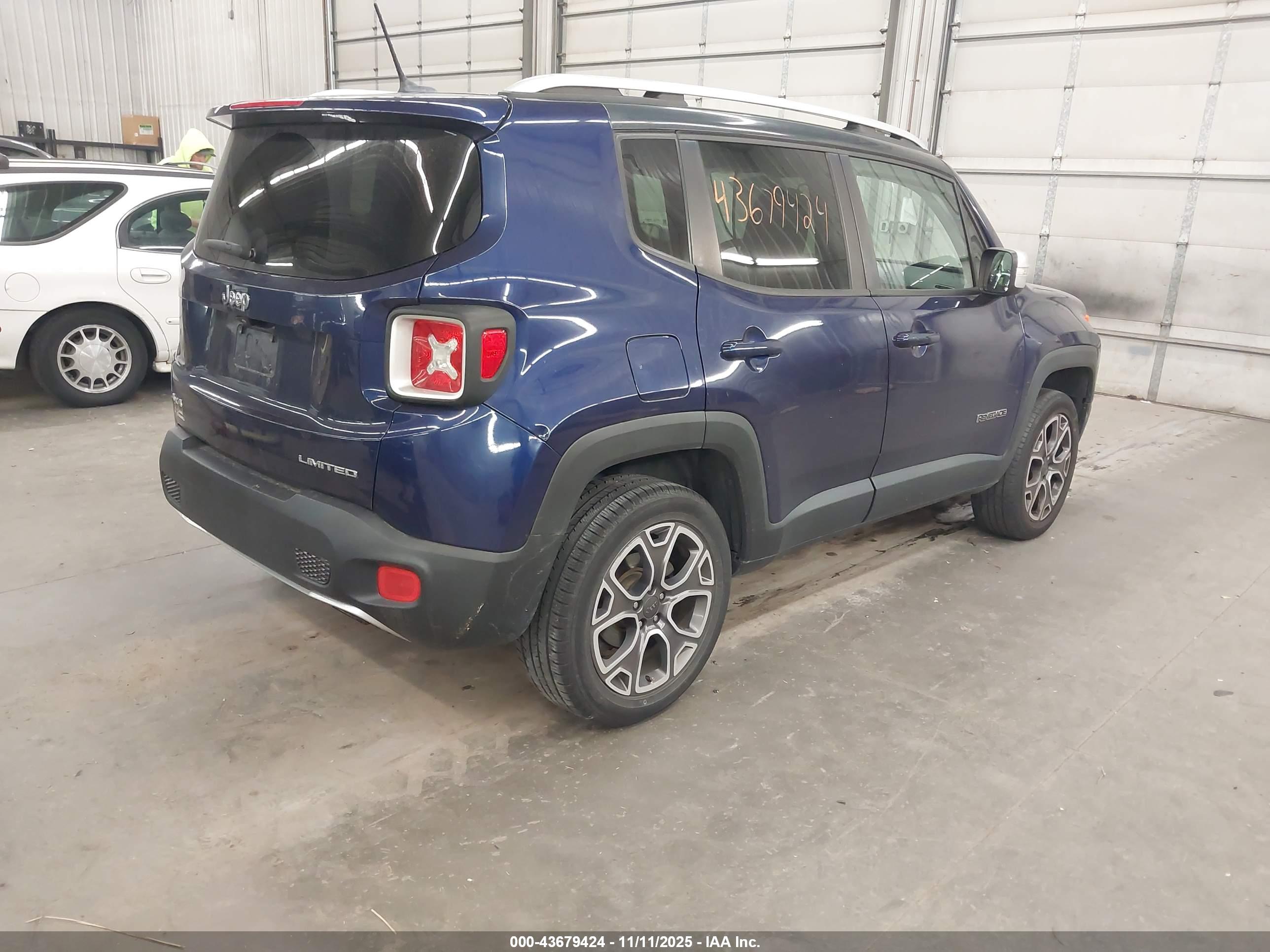 JEEP RENEGADE image 4