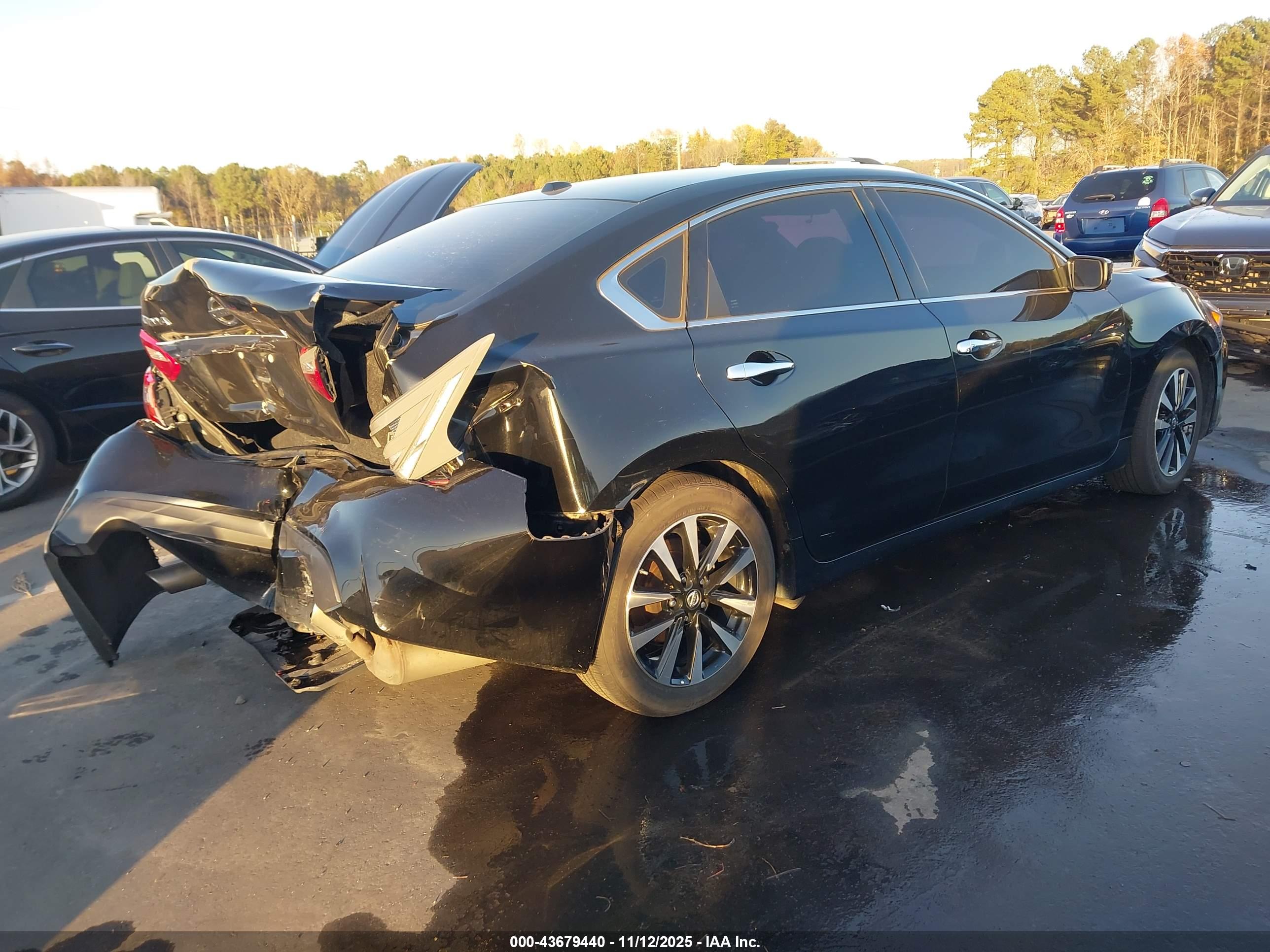 NISSAN ALTIMA image 4