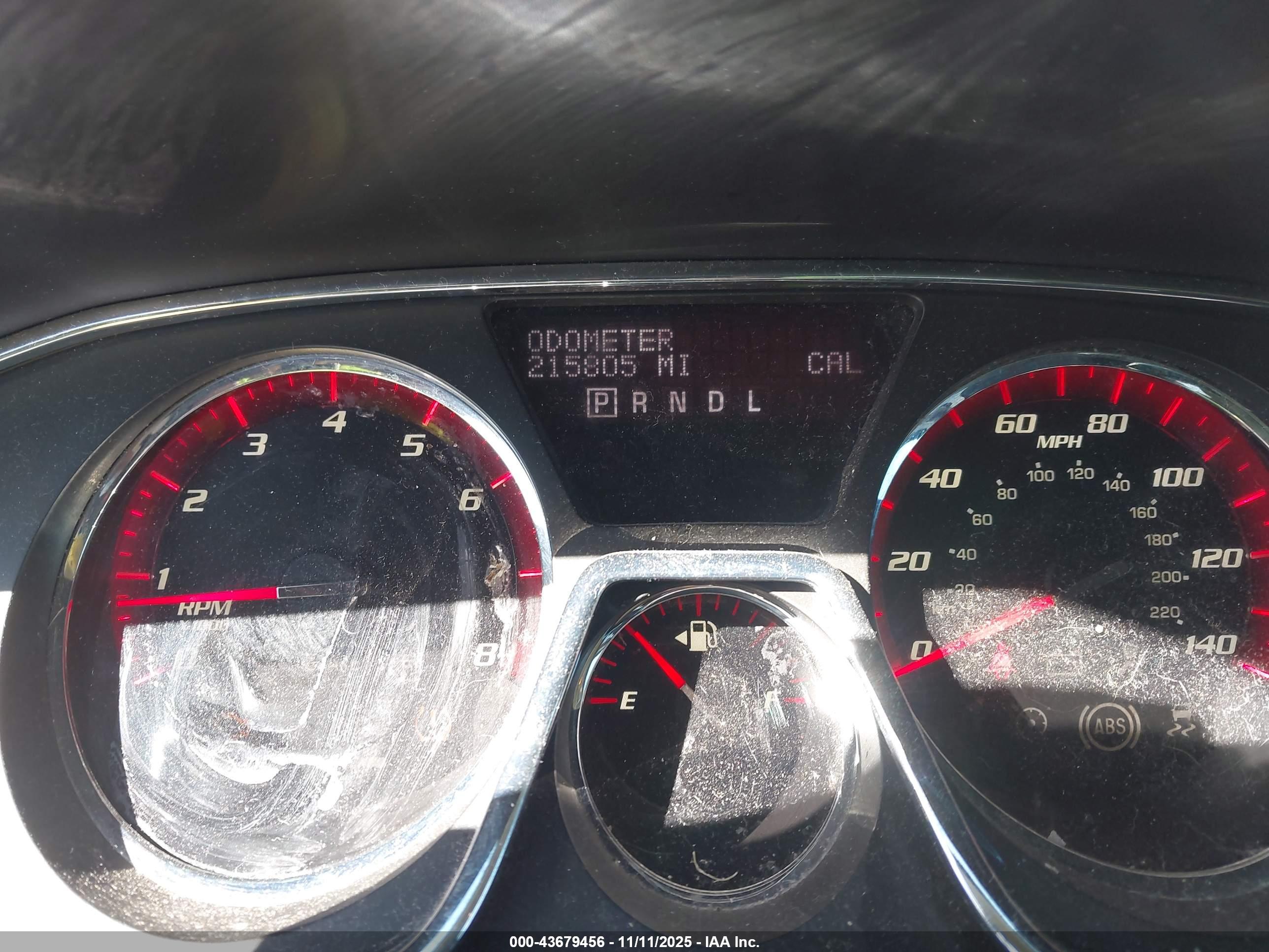 GMC ACADIA image 7