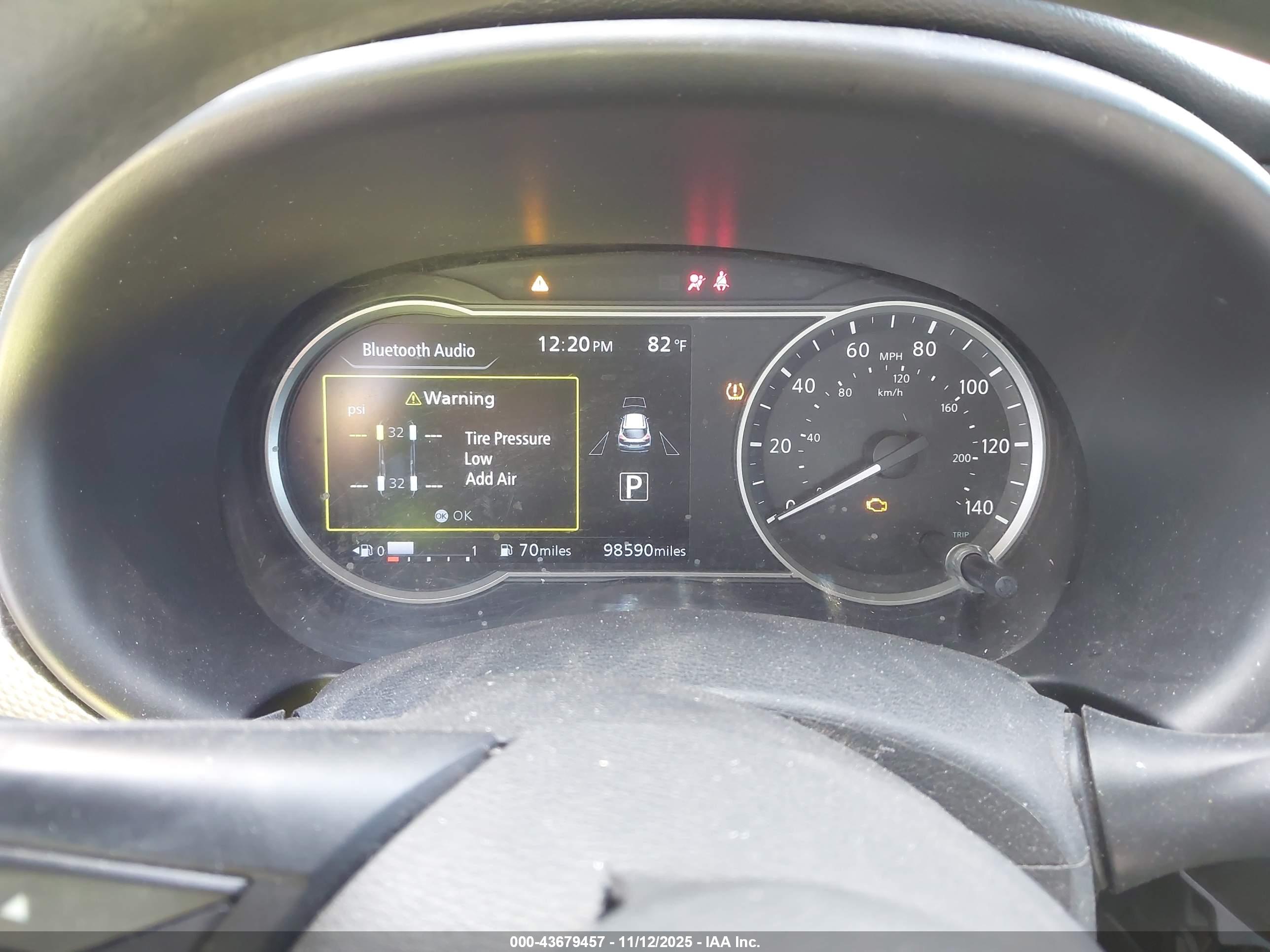 NISSAN KICKS image 7