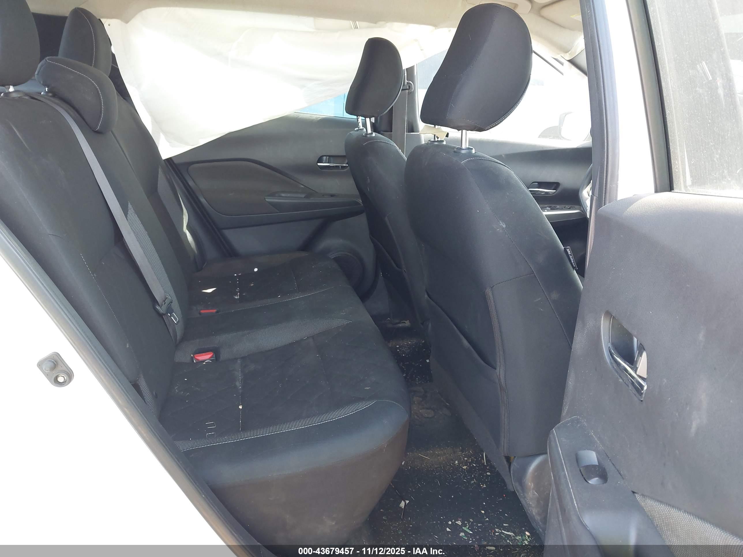 NISSAN KICKS image 8