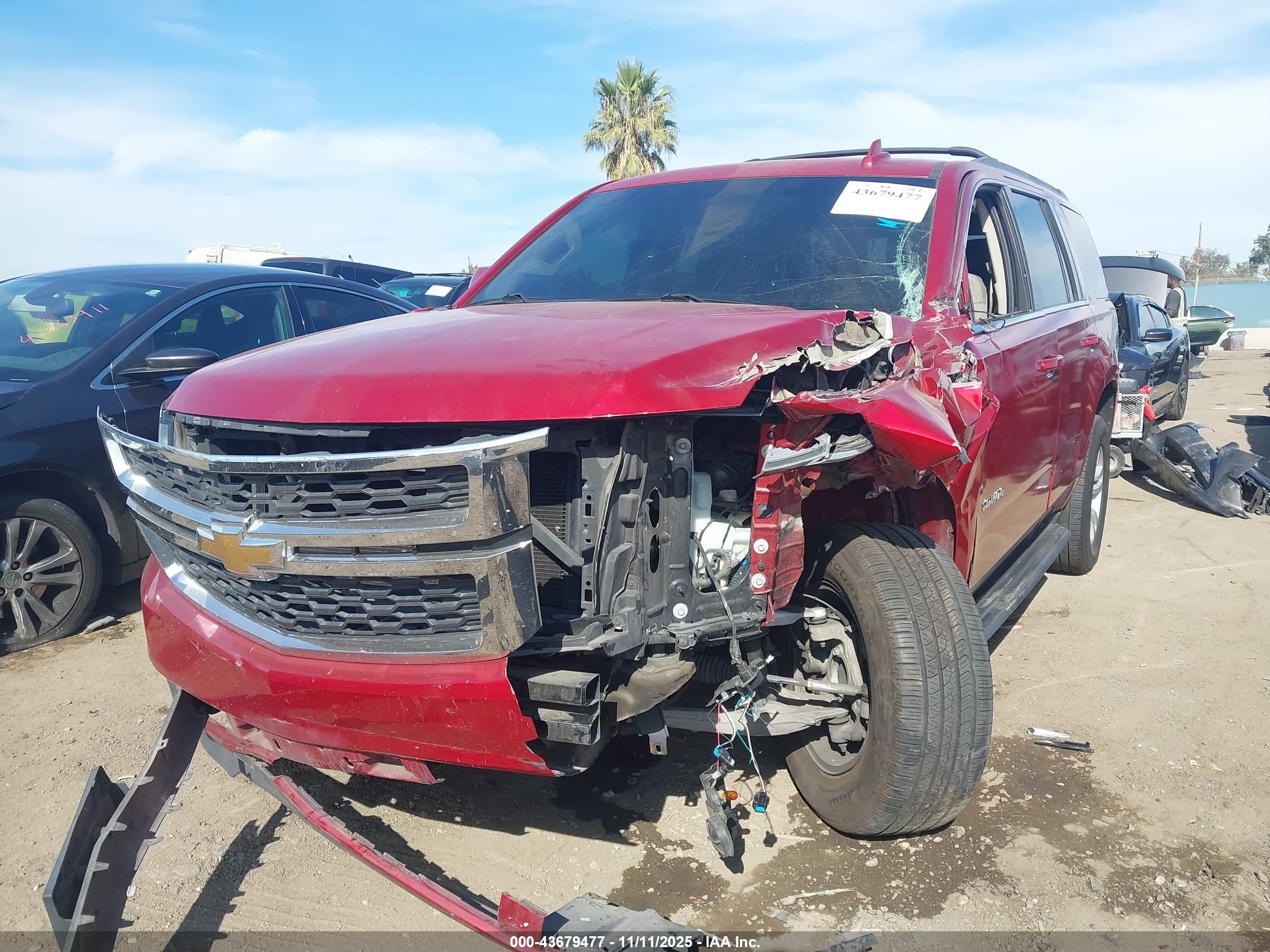 CHEVROLET TAHOE image 2
