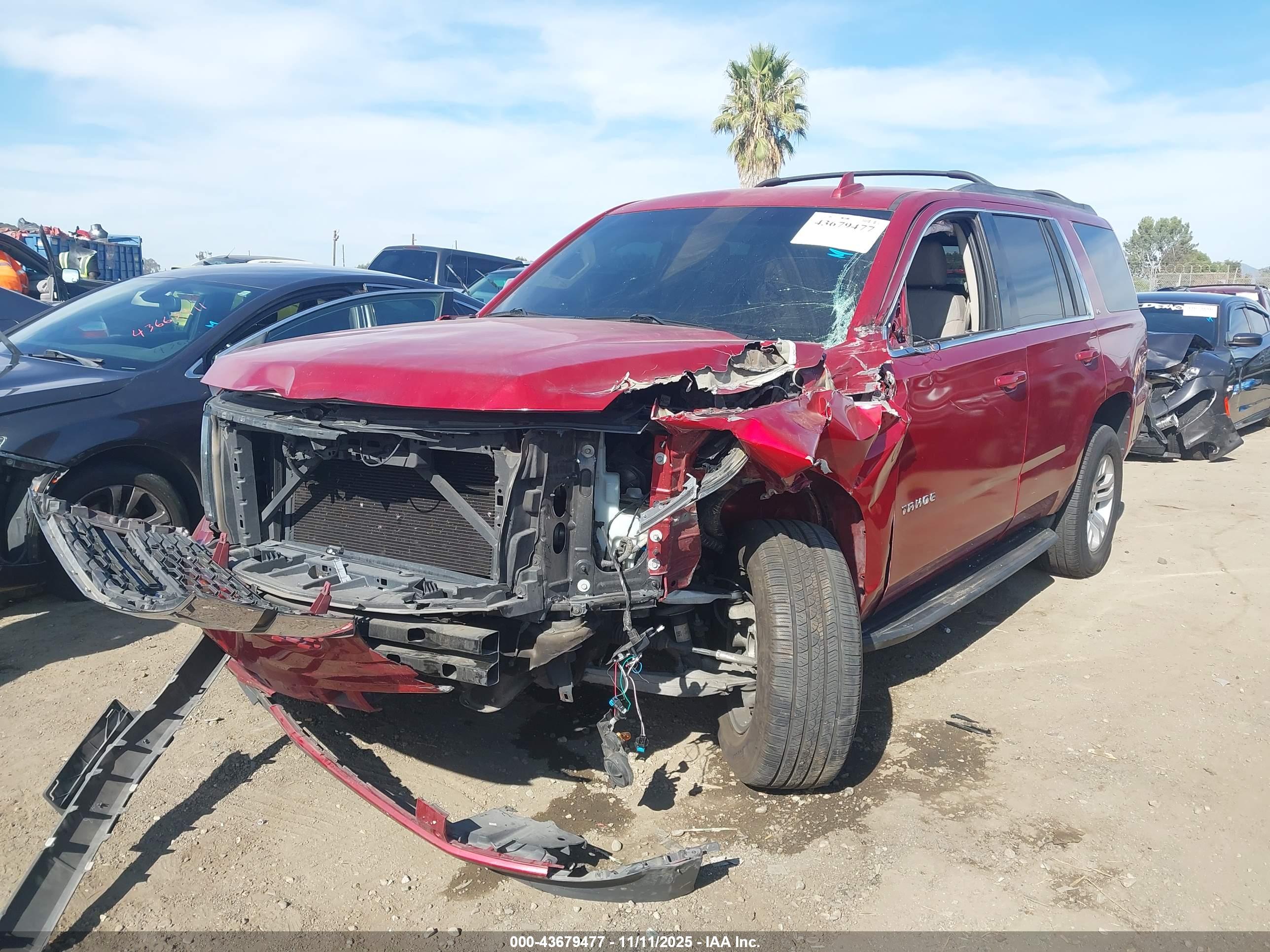 CHEVROLET TAHOE image 6