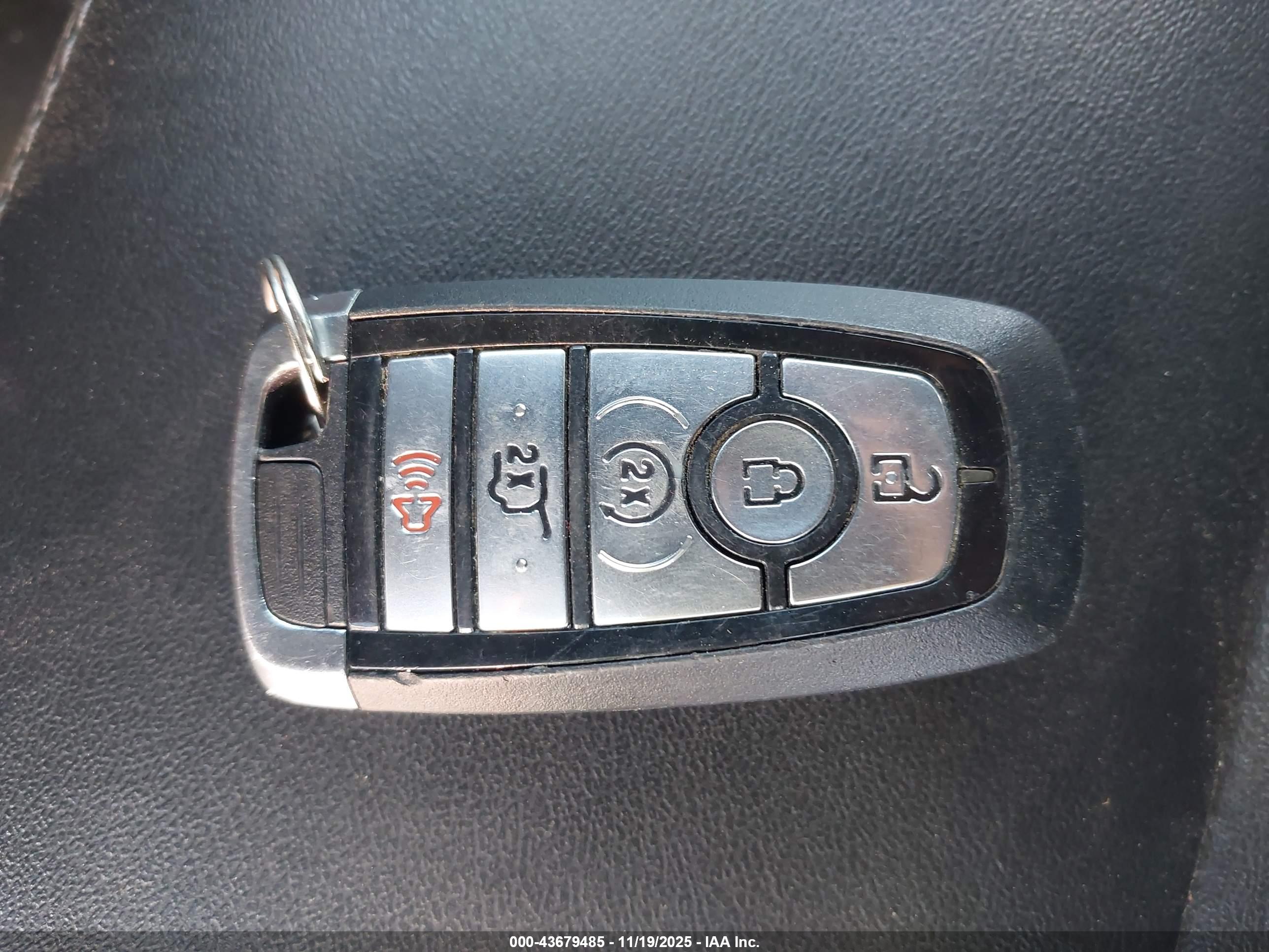 FORD EXPLORER image 11