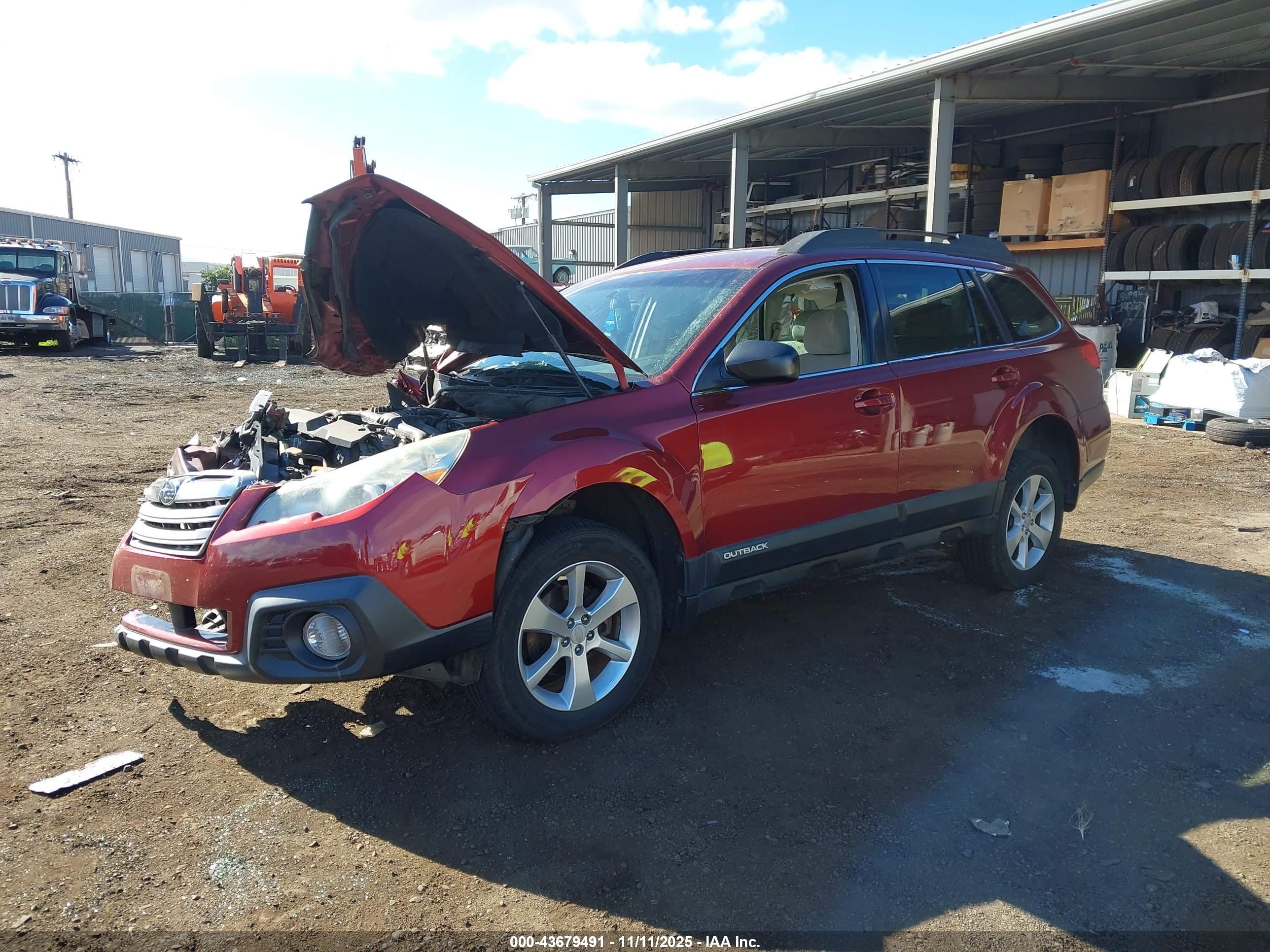 SUBARU OUTBACK image 2