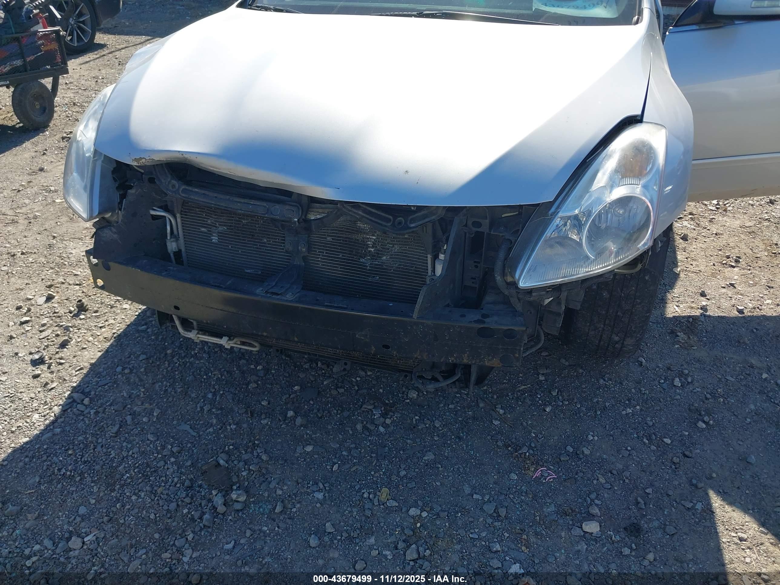 NISSAN ALTIMA image 6