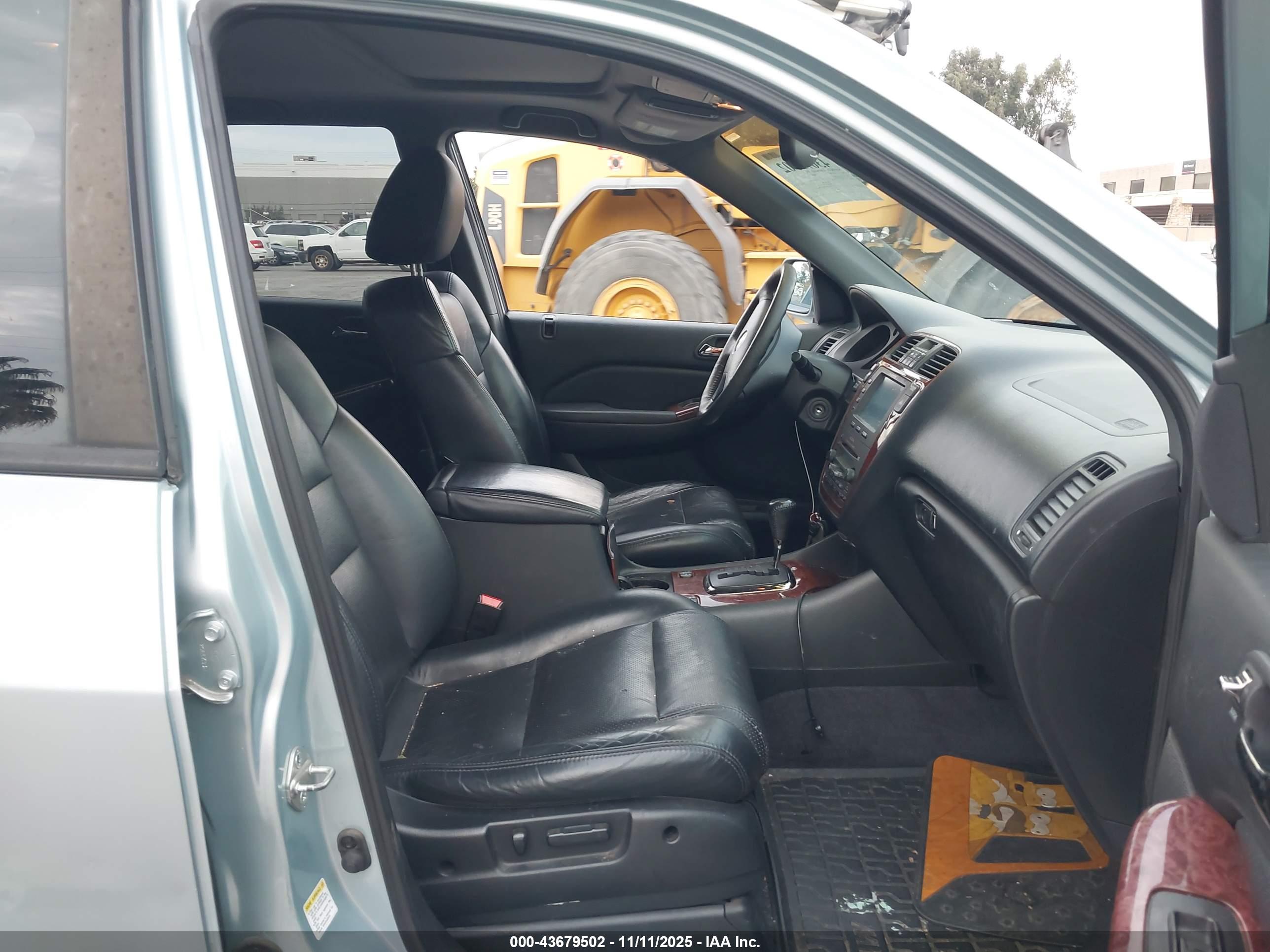 ACURA MDX image 5