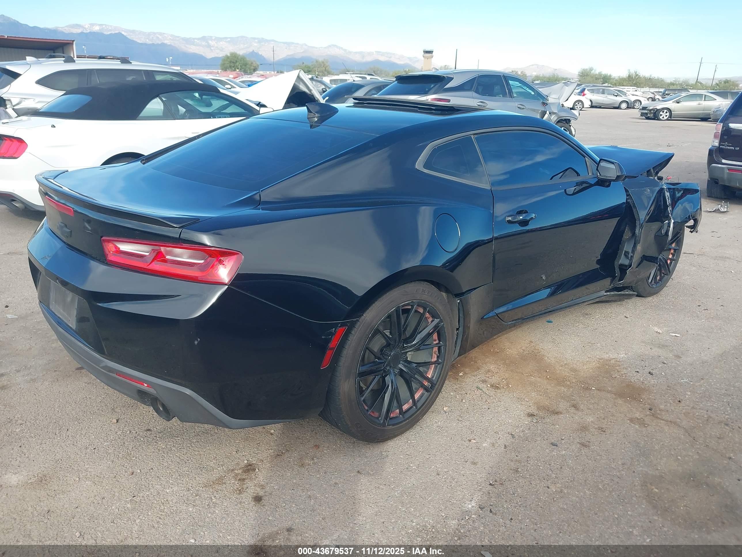 CHEVROLET CAMARO image 4