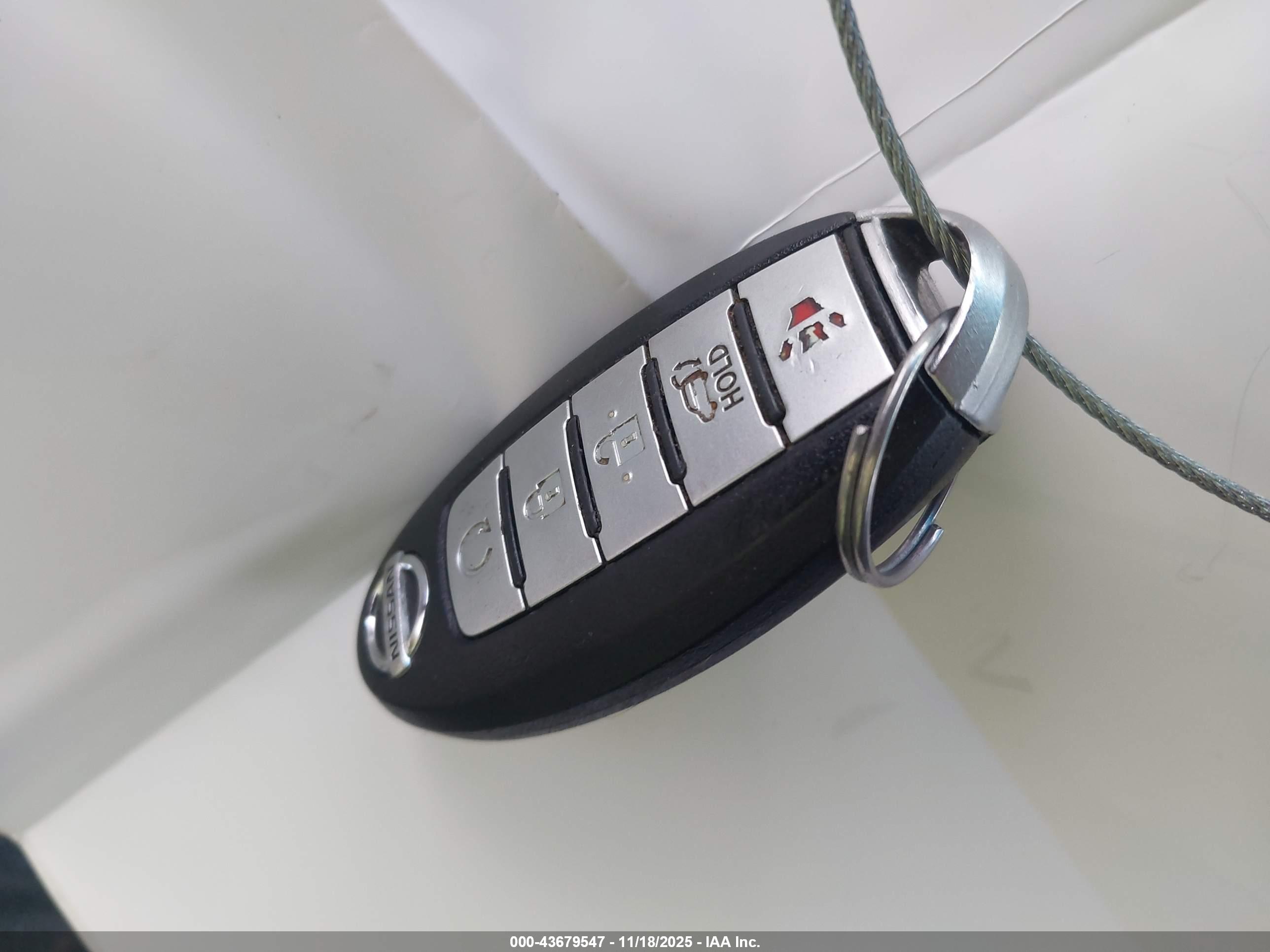 NISSAN PATHFINDER image 11