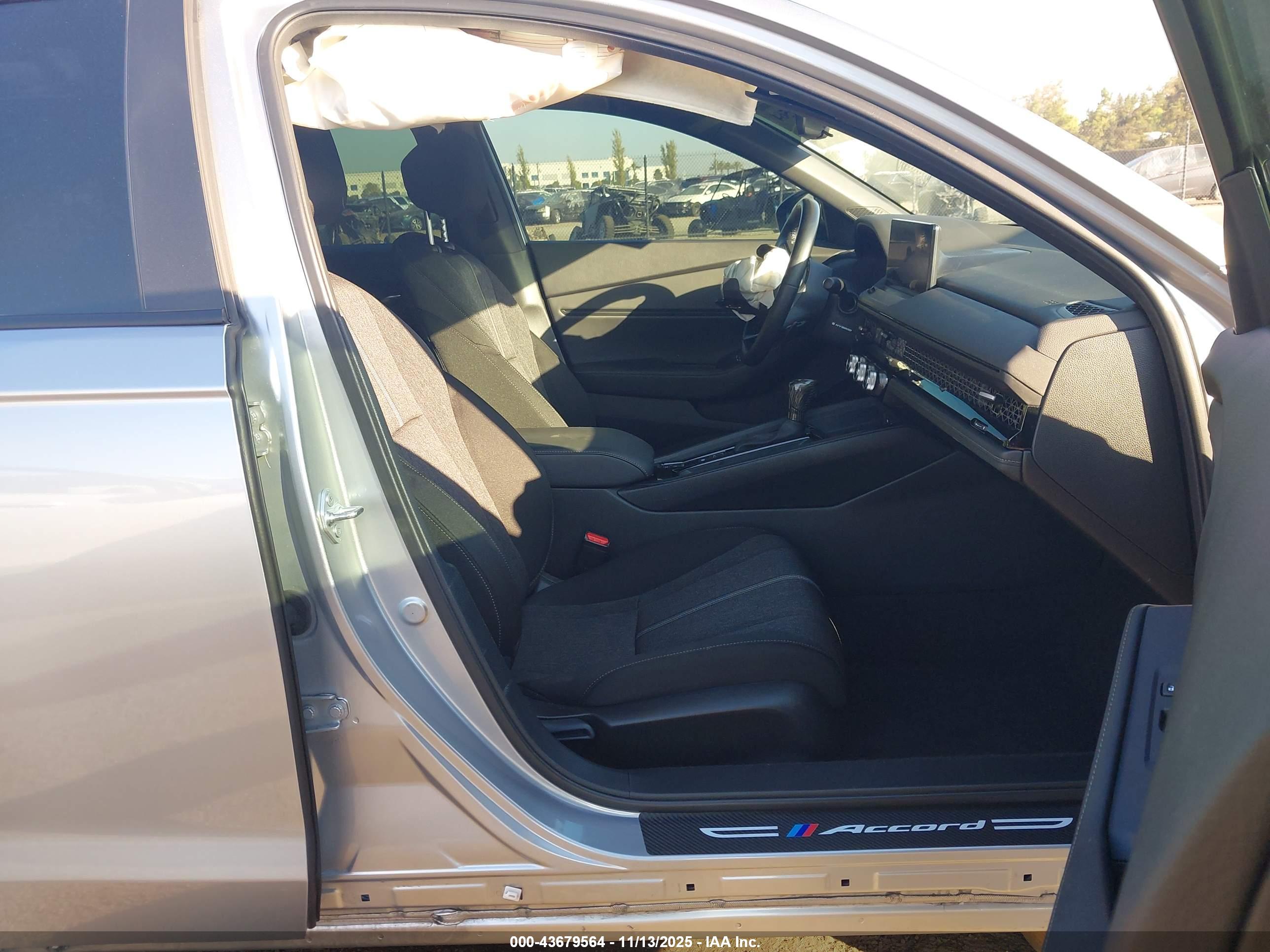 HONDA ACCORD image 5