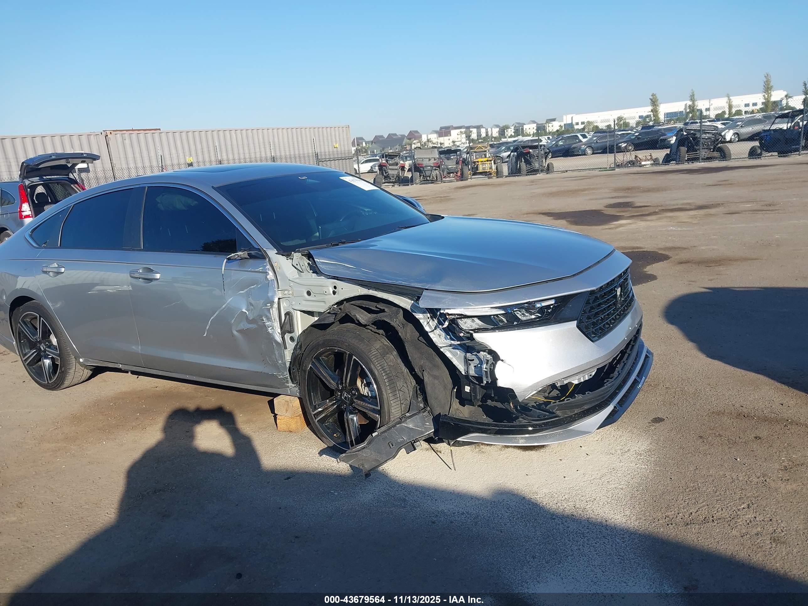 HONDA ACCORD image 6