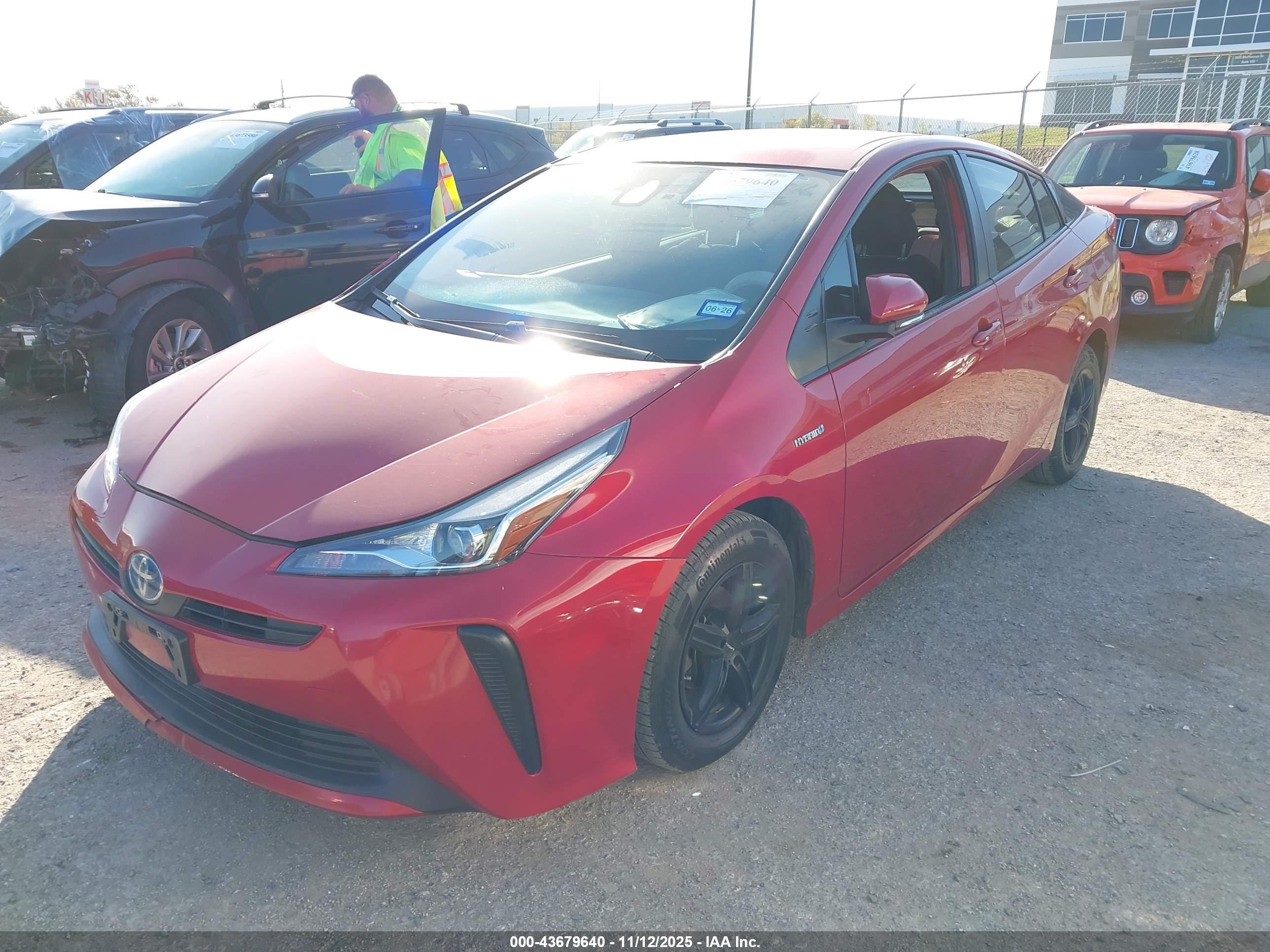TOYOTA PRIUS image 2