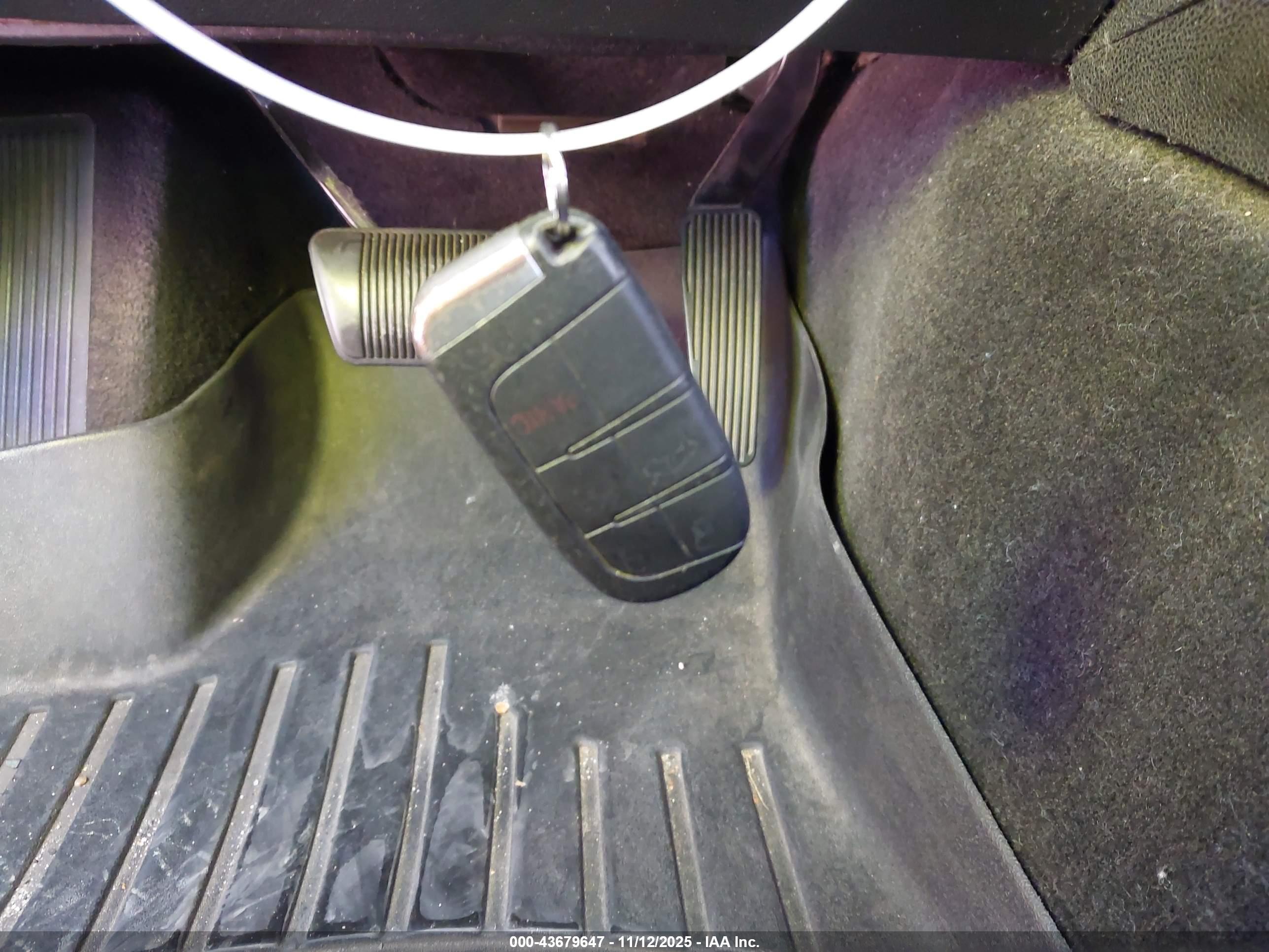 CHRYSLER 300C image 11