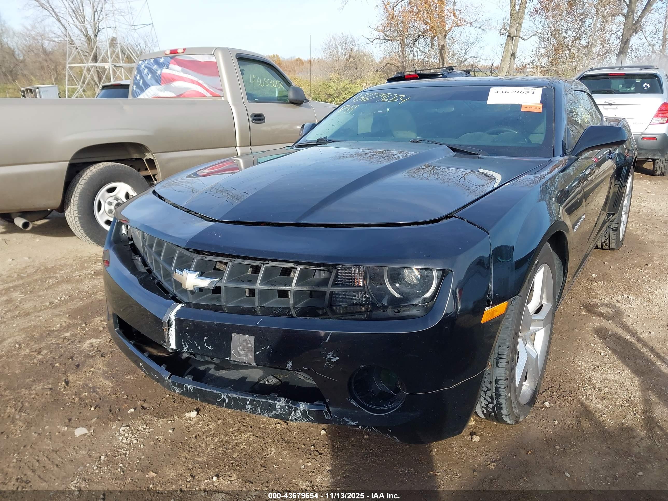 CHEVROLET CAMARO image 6