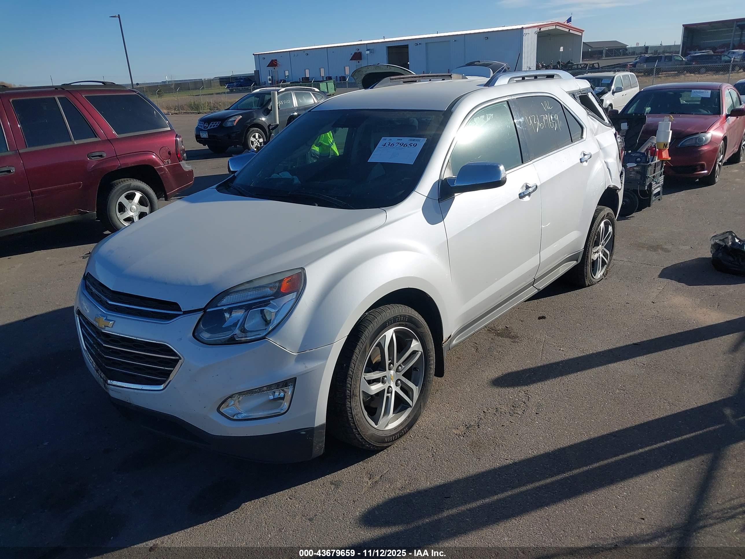 CHEVROLET EQUINOX image 2