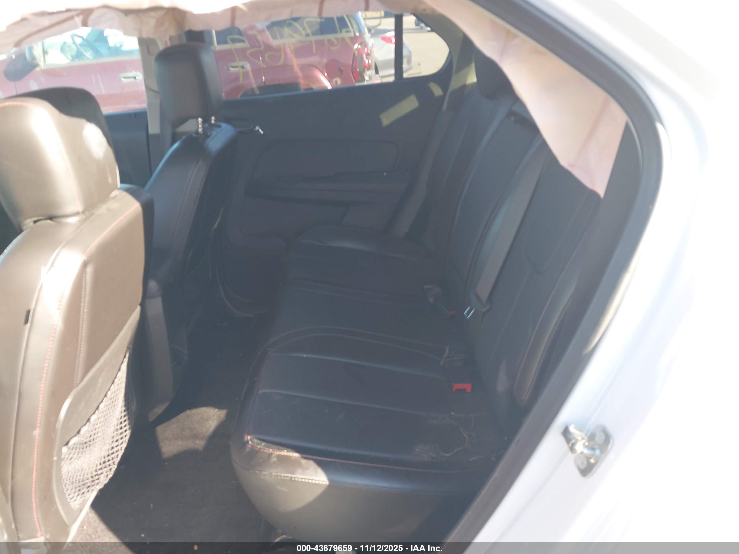 CHEVROLET EQUINOX image 8