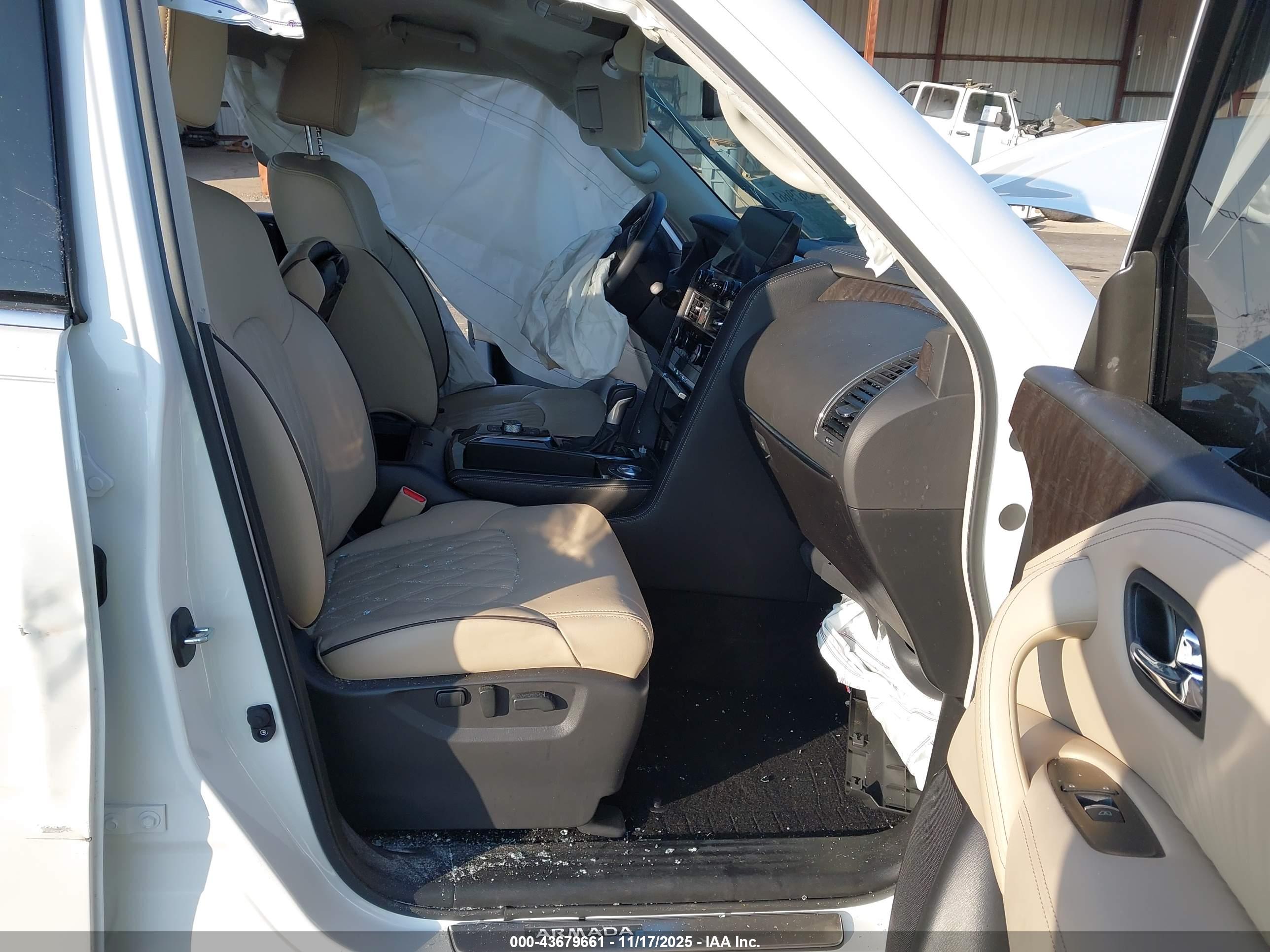 NISSAN ARMADA image 5
