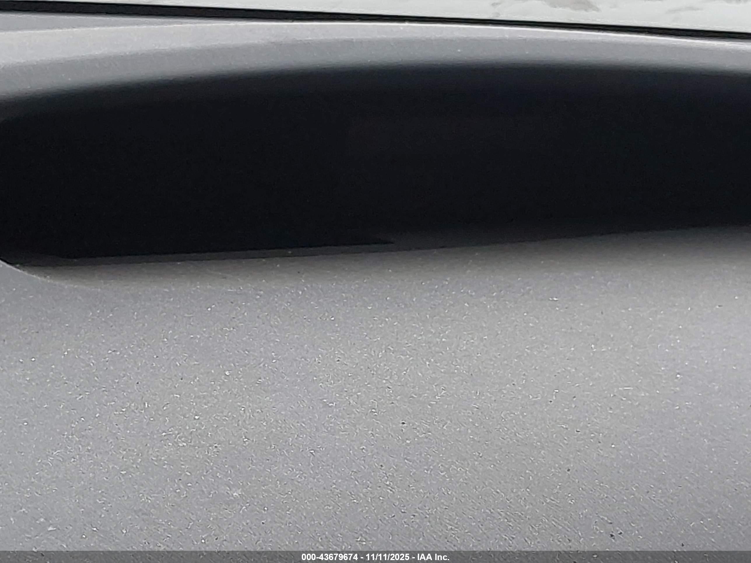 TOYOTA PRIUS image 7