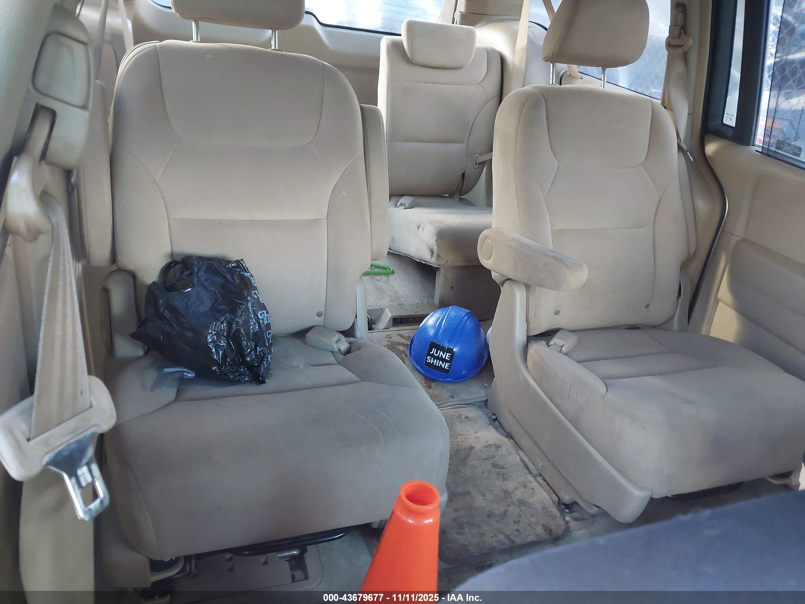 HONDA ODYSSEY image 8