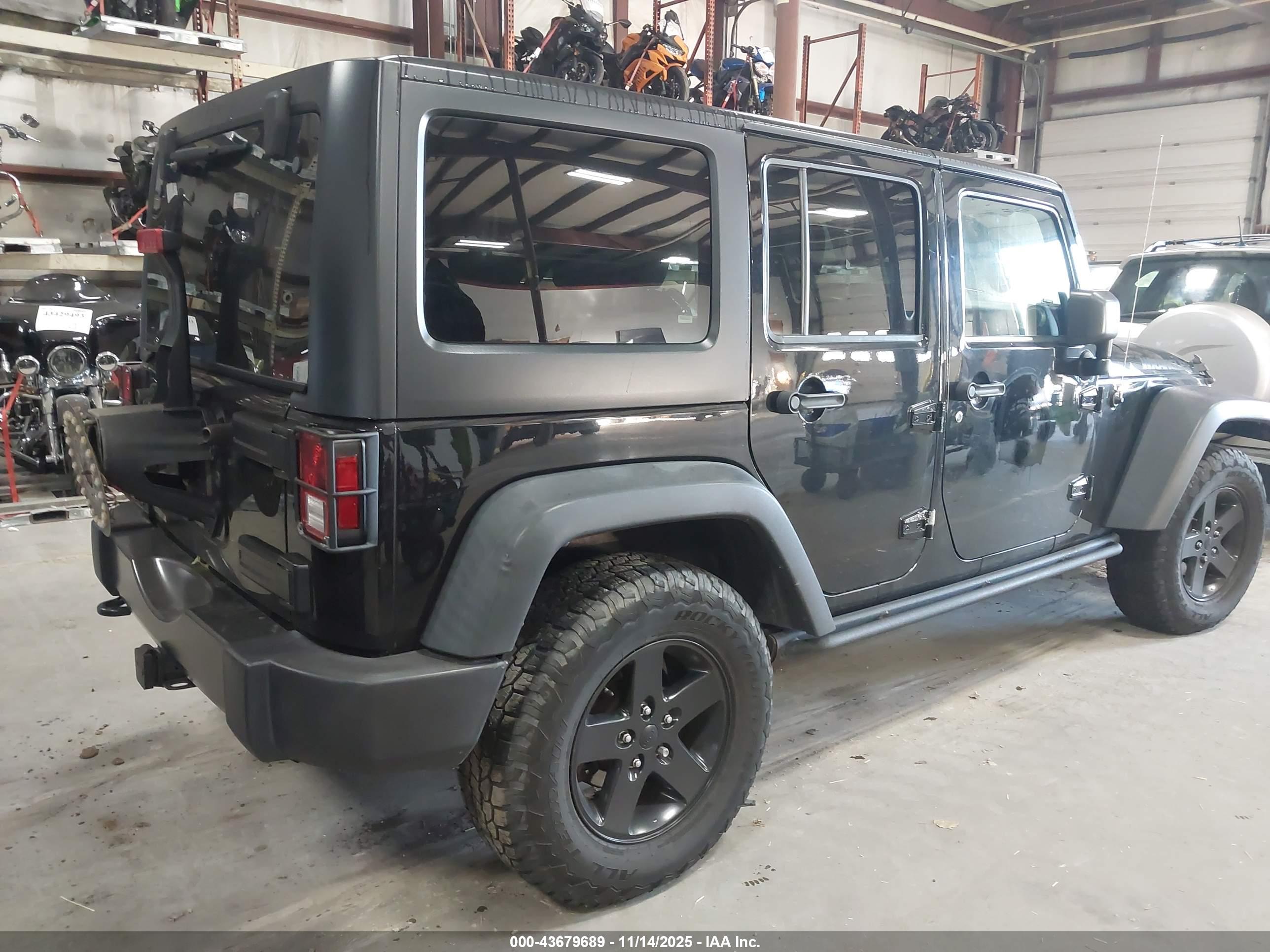 JEEP WRANGLER image 4