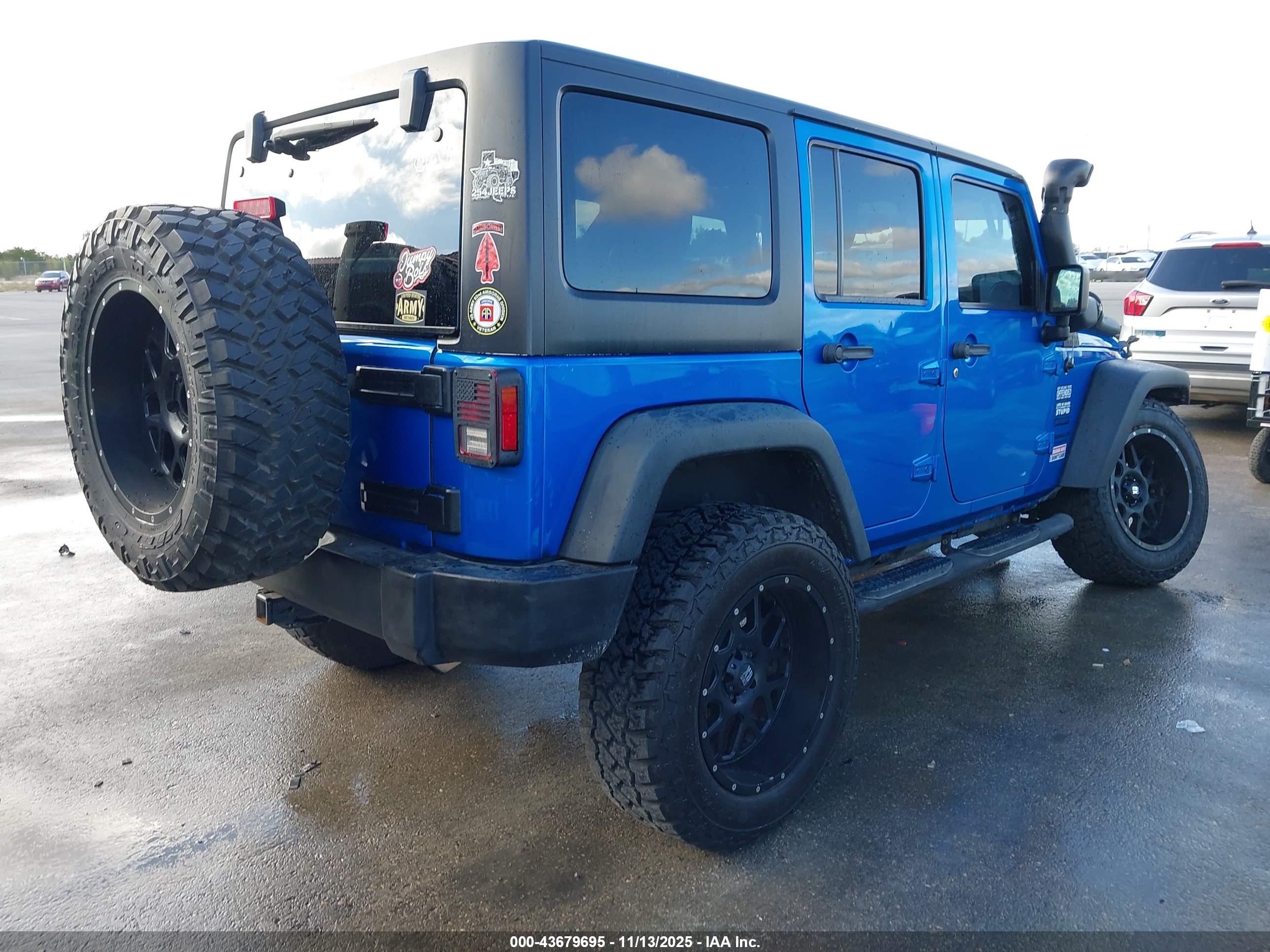 JEEP WRANGLER image 4