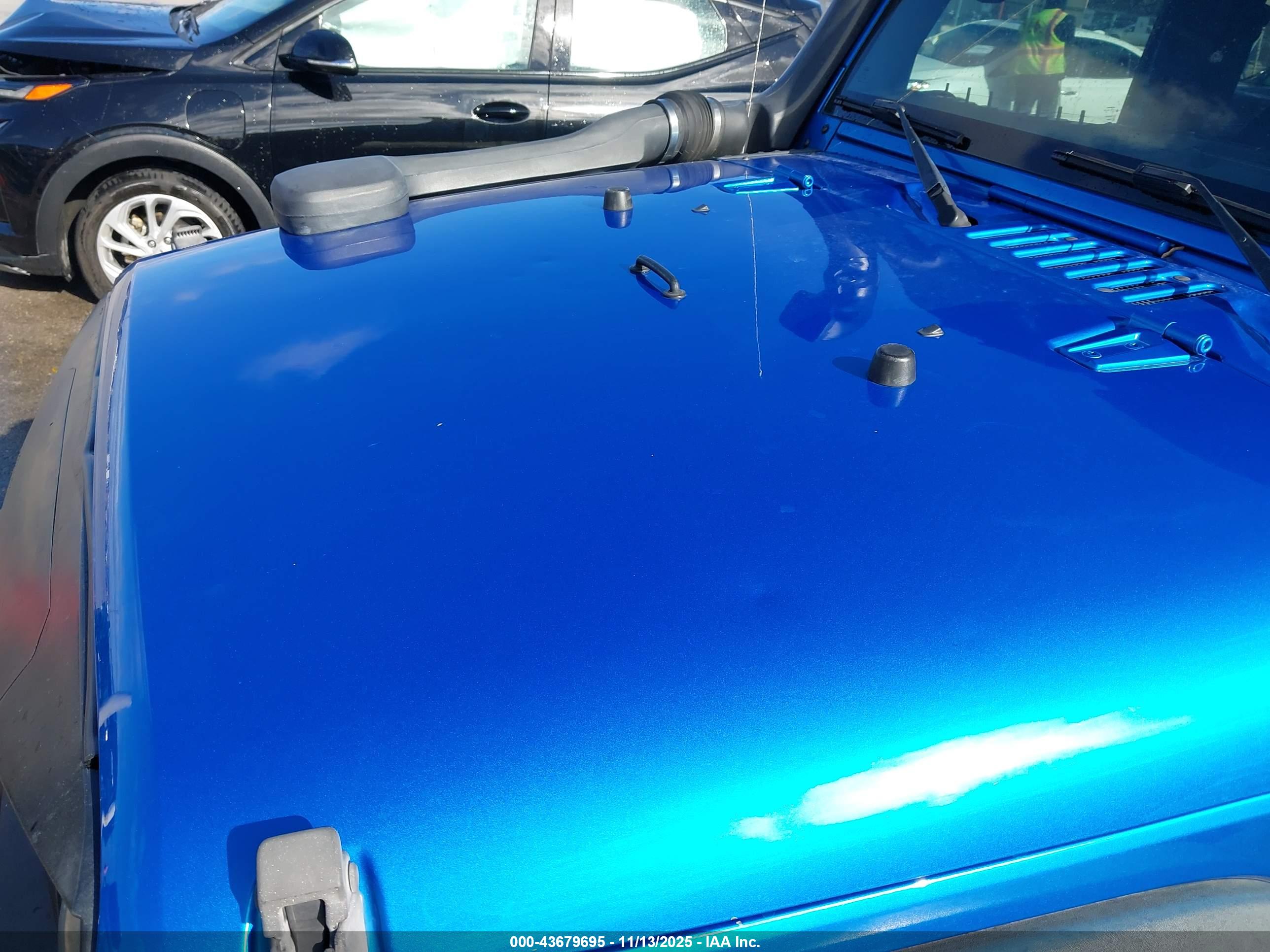 JEEP WRANGLER image 6