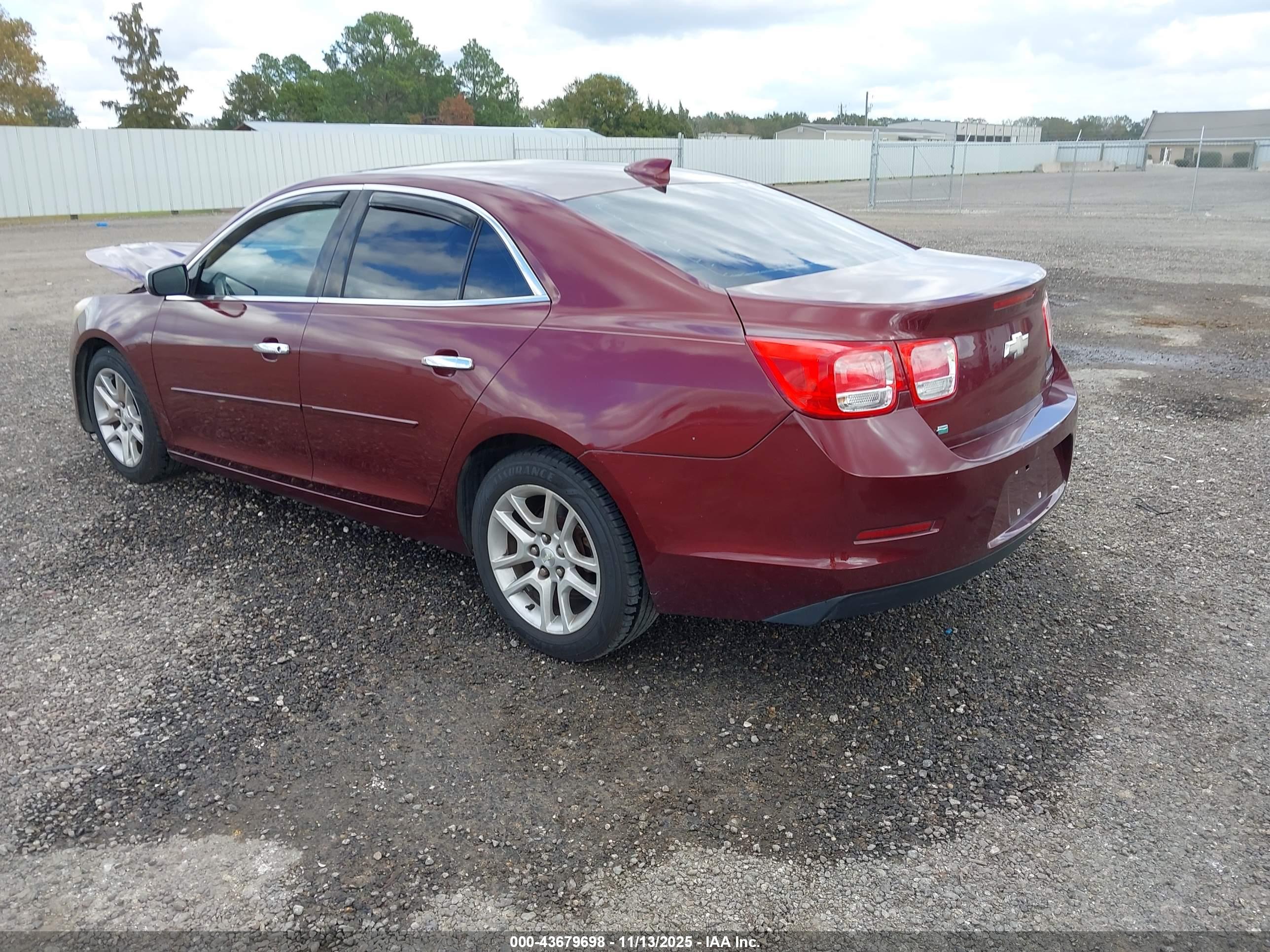 CHEVROLET MALIBU image 3