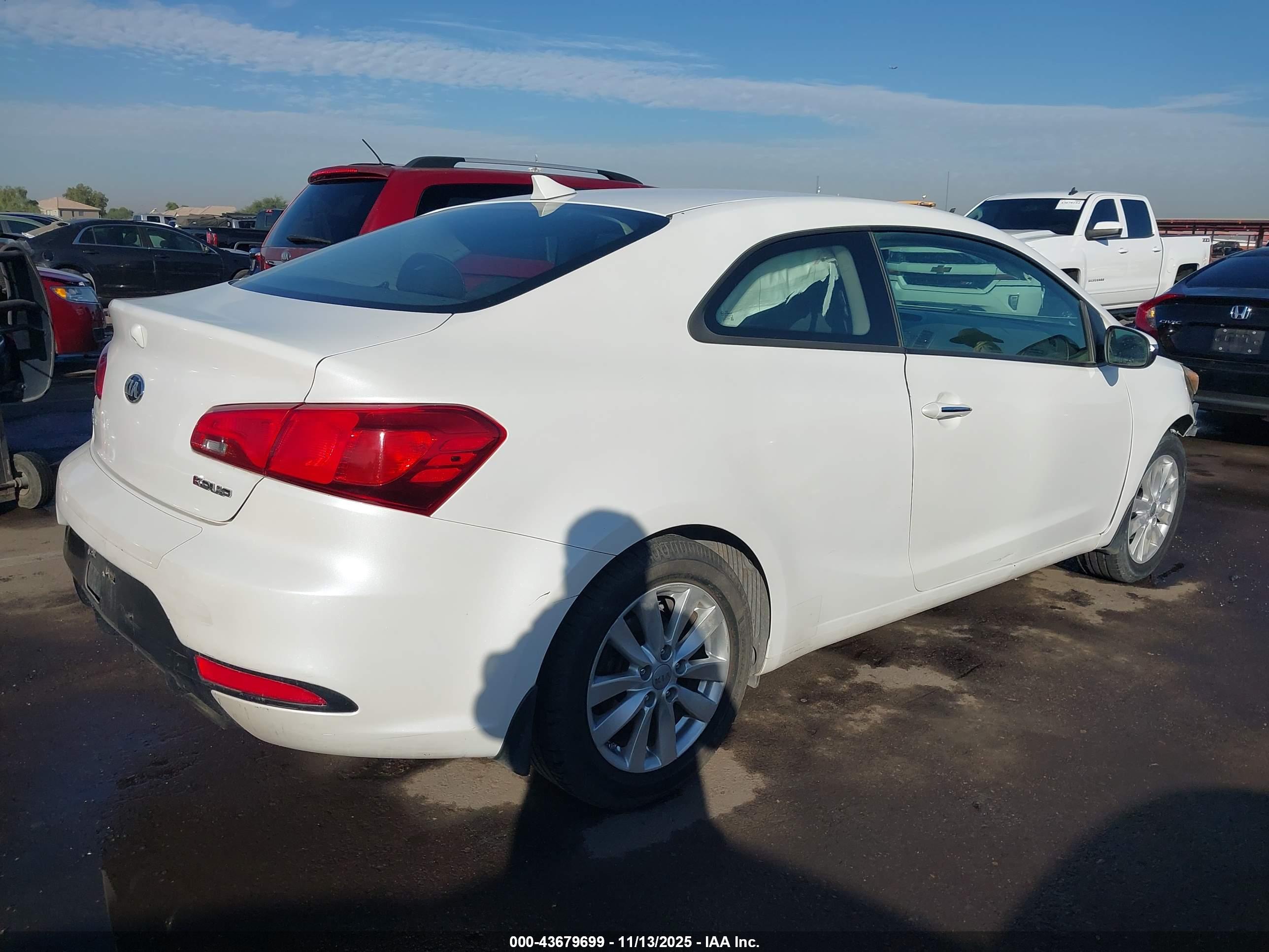KIA FORTE image 4