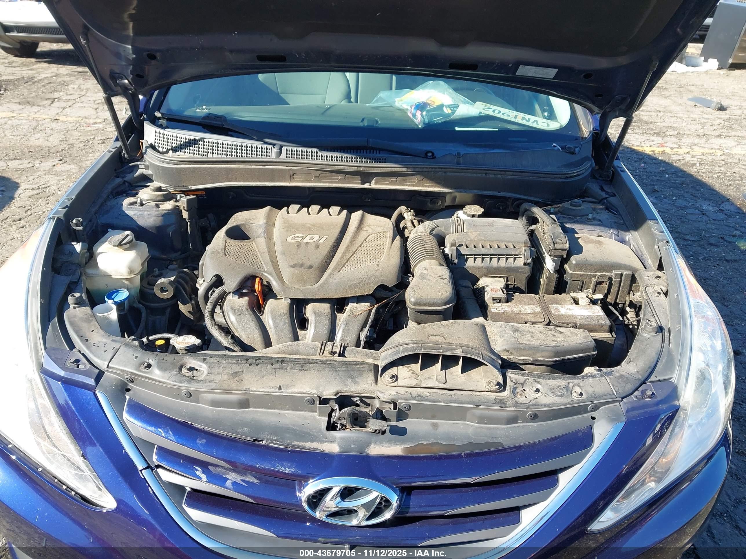 HYUNDAI SONATA image 10