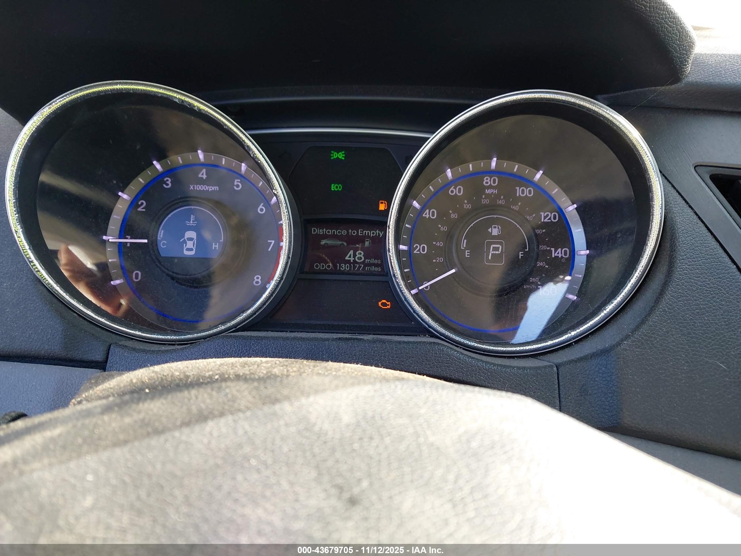 HYUNDAI SONATA image 7