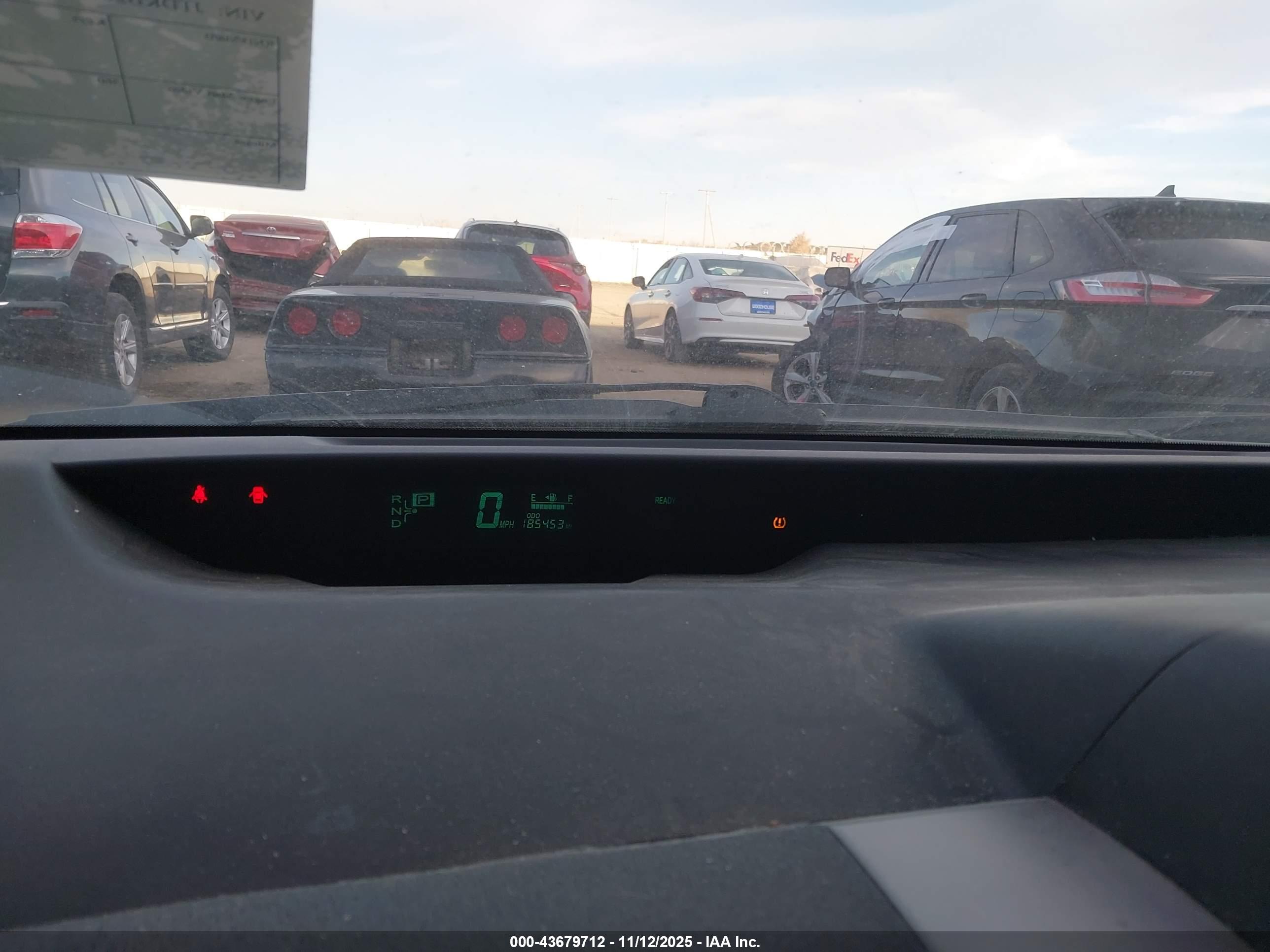 TOYOTA PRIUS image 7