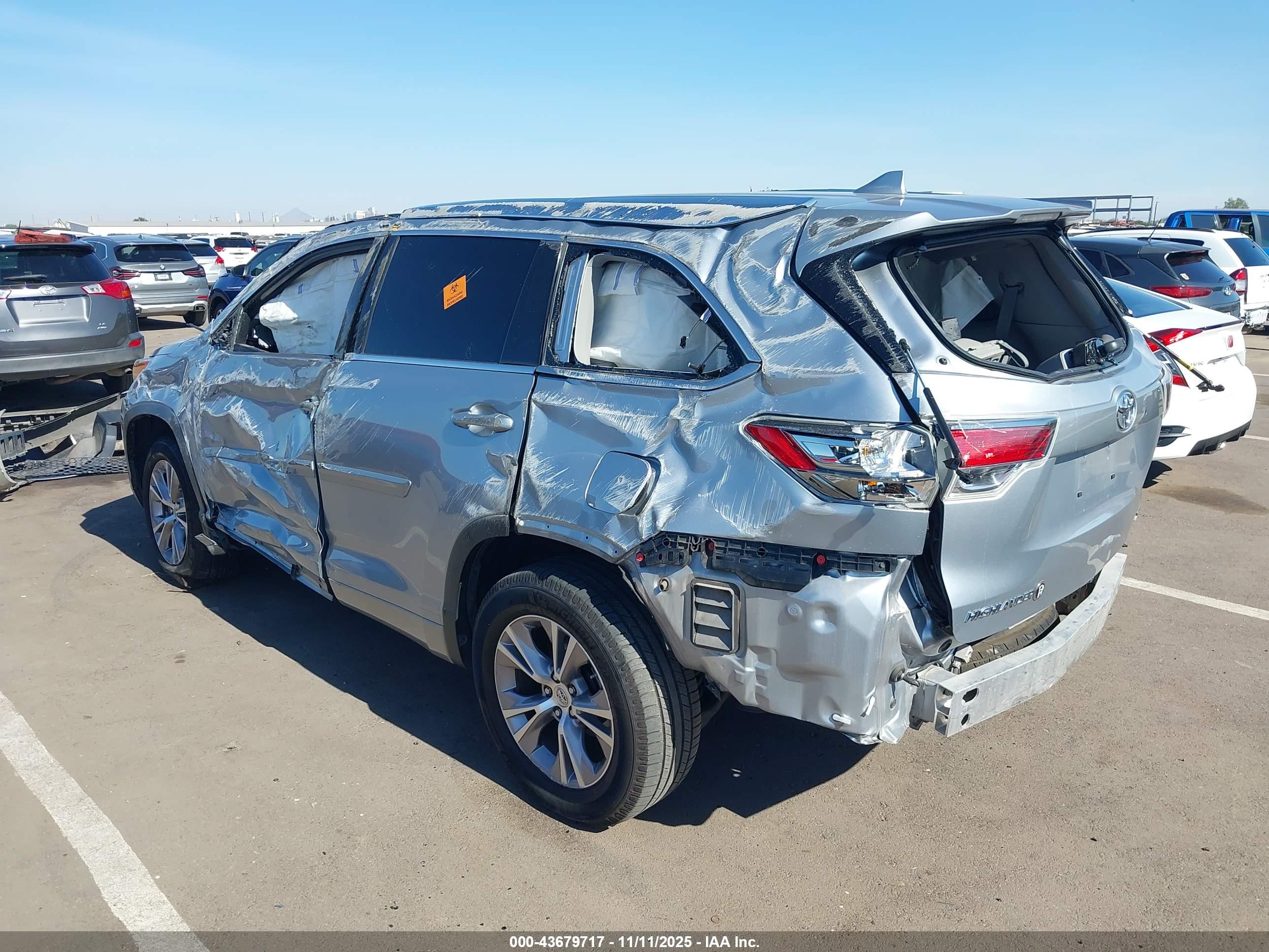 TOYOTA HIGHLANDER image 3