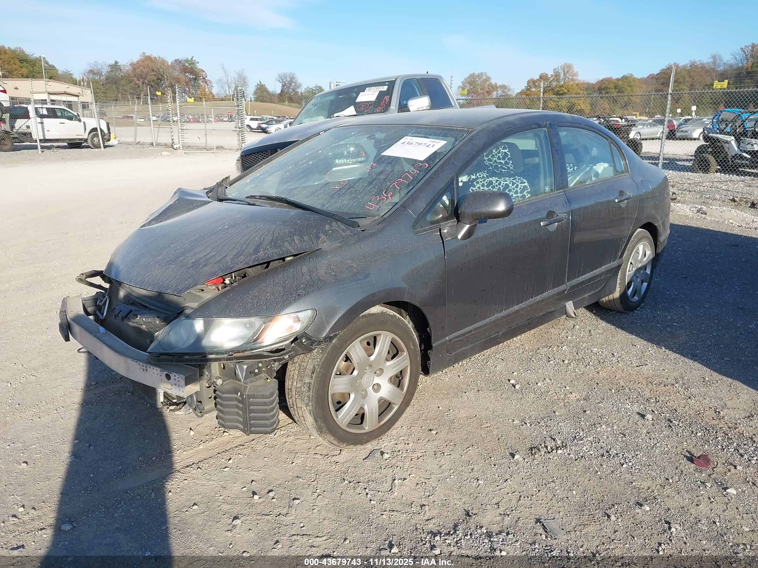 HONDA CIVIC image 2